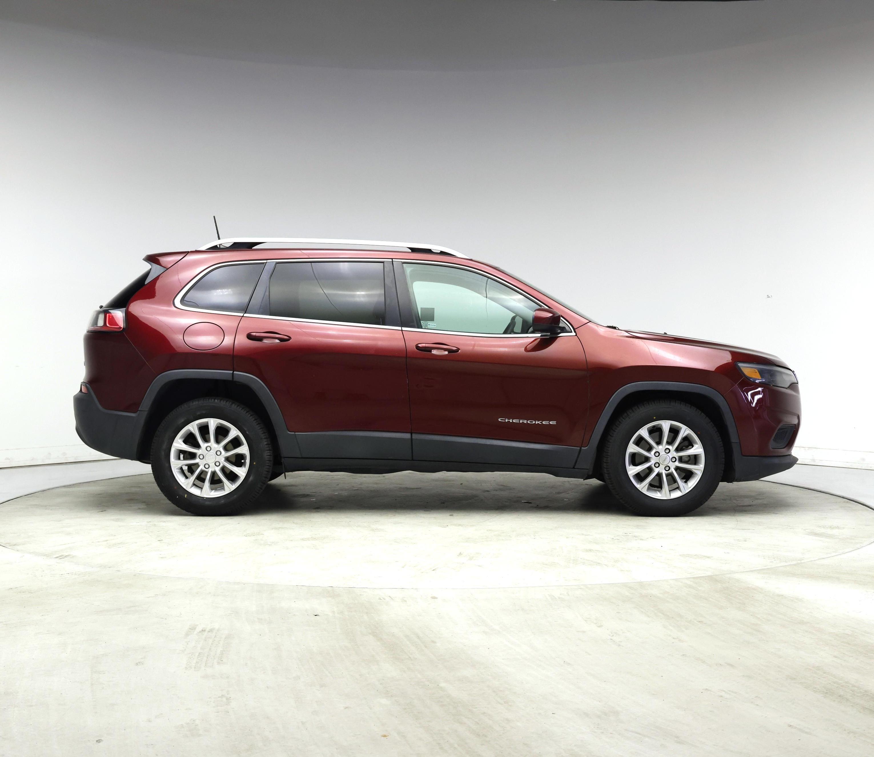 Thumbnail: 2019 Jeep Cherokee - 7