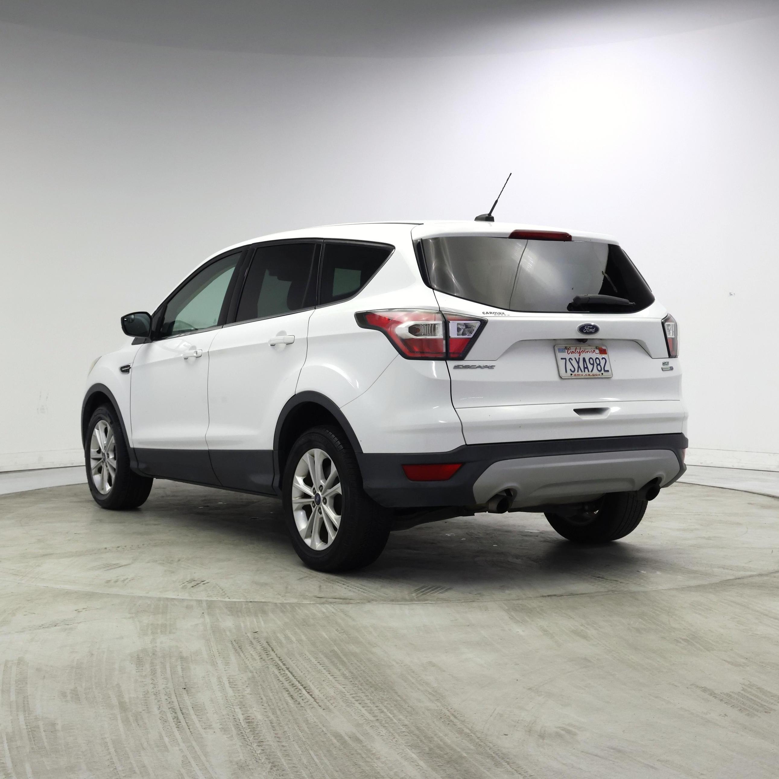 Thumbnail: 2017 Ford Escape - 2