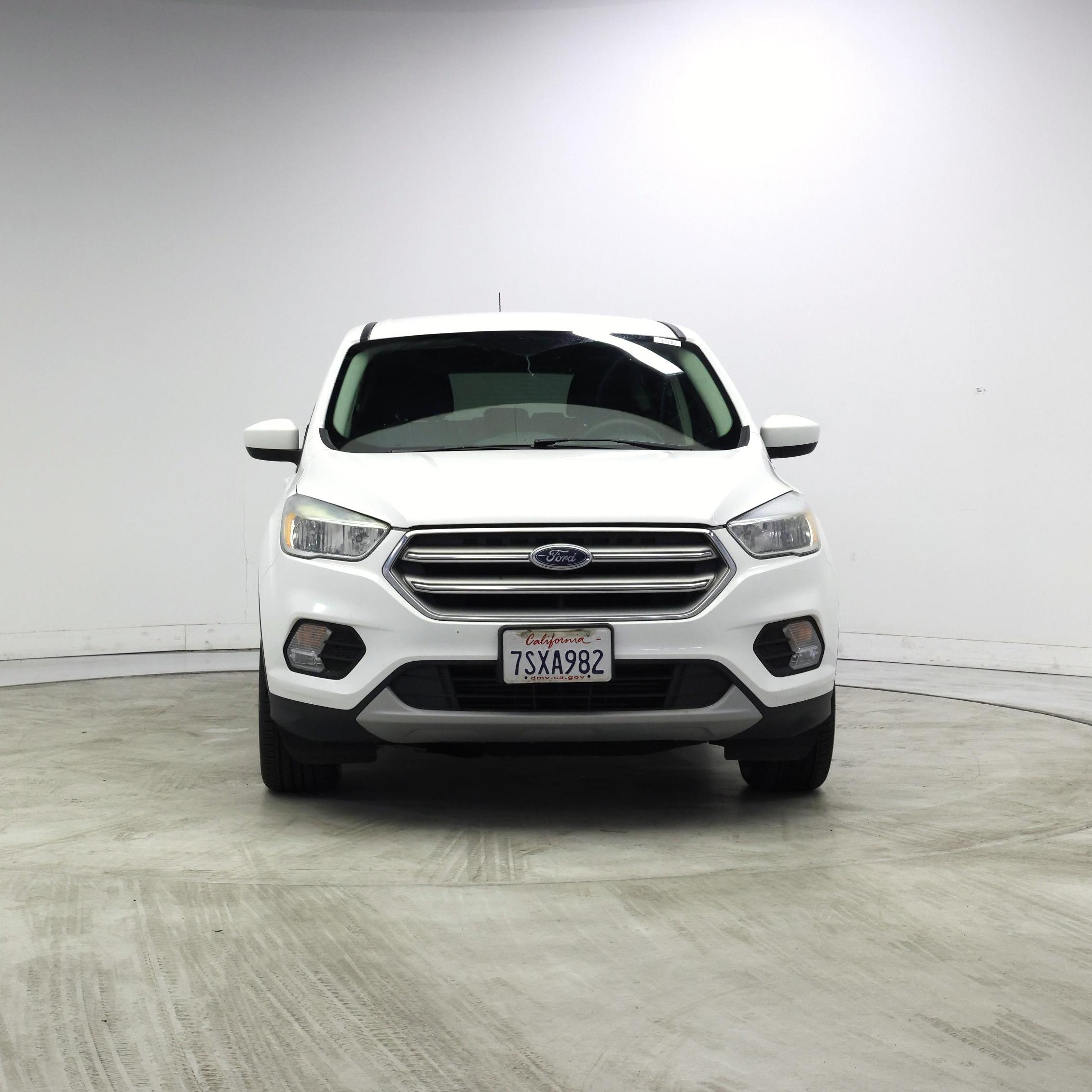 Thumbnail: 2017 Ford Escape - 5