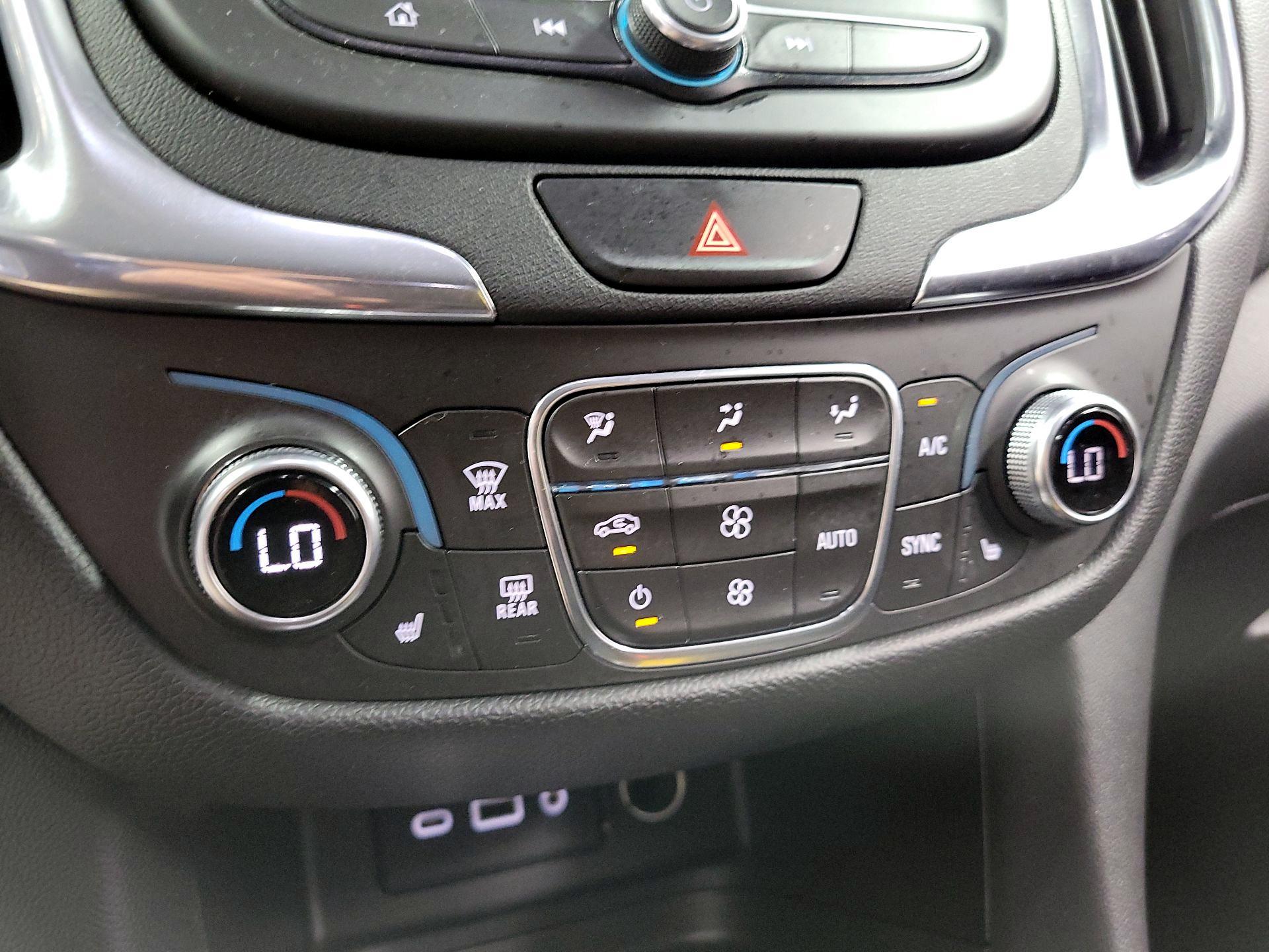 Thumbnail: 2019 Chevrolet Equinox - 16