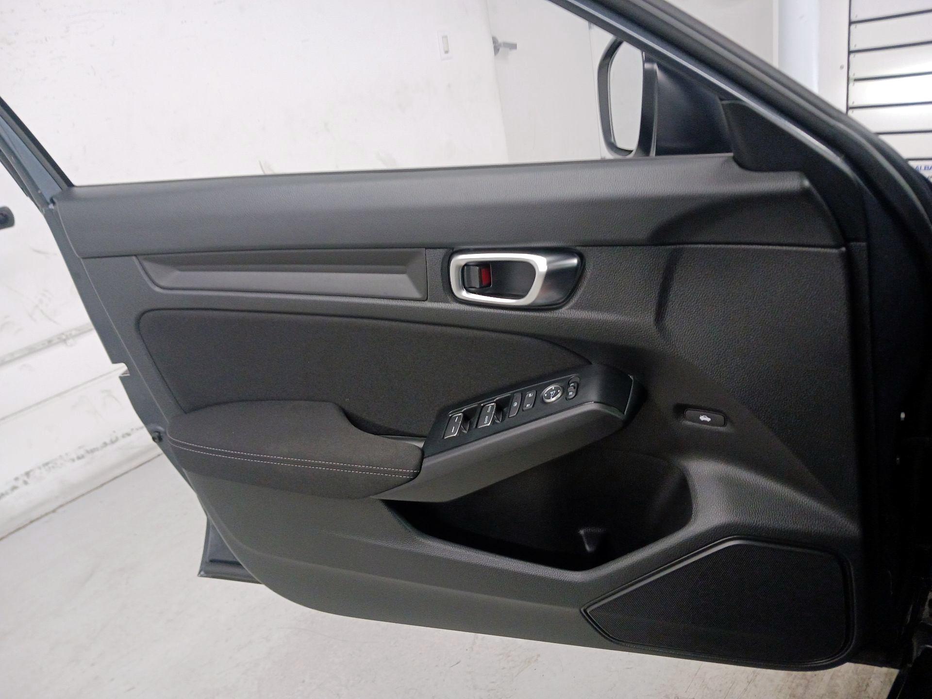 Thumbnail: 2026 Honda Civic - 12