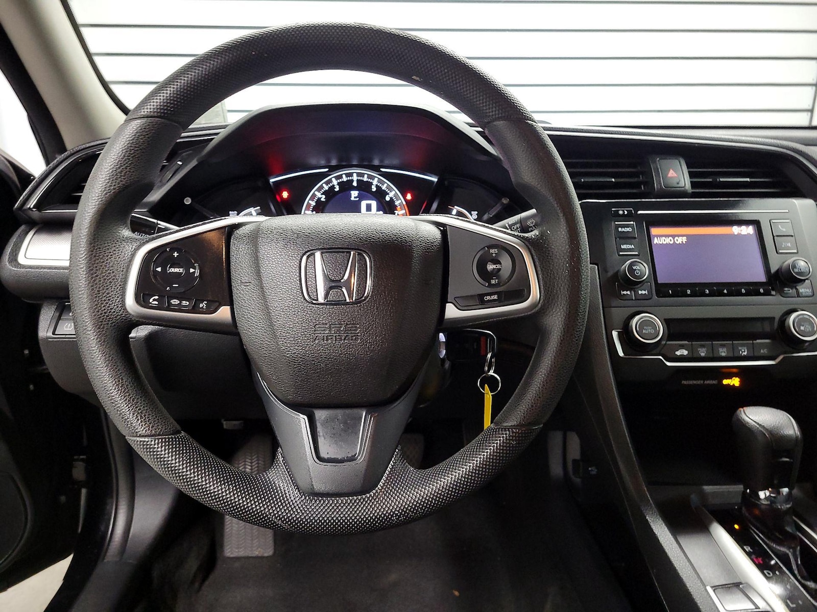 2018 Honda Civic LX - Photo 11