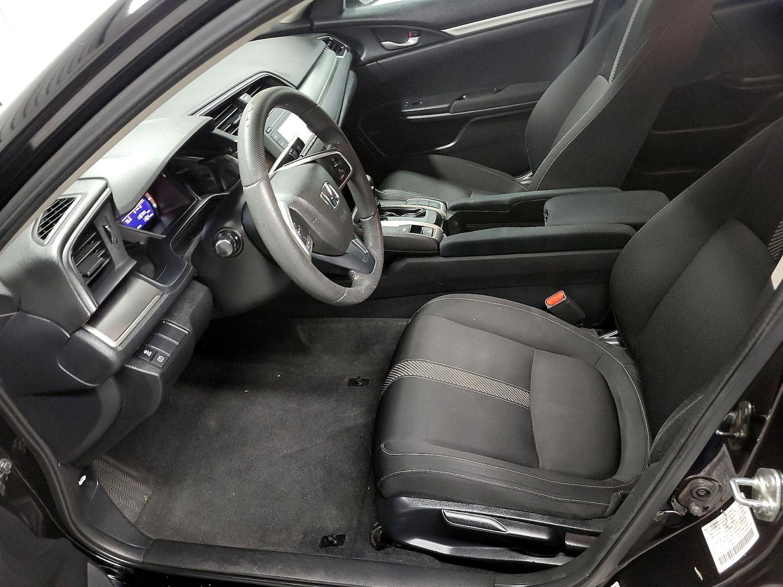 2018 Honda Civic LX - Photo 12