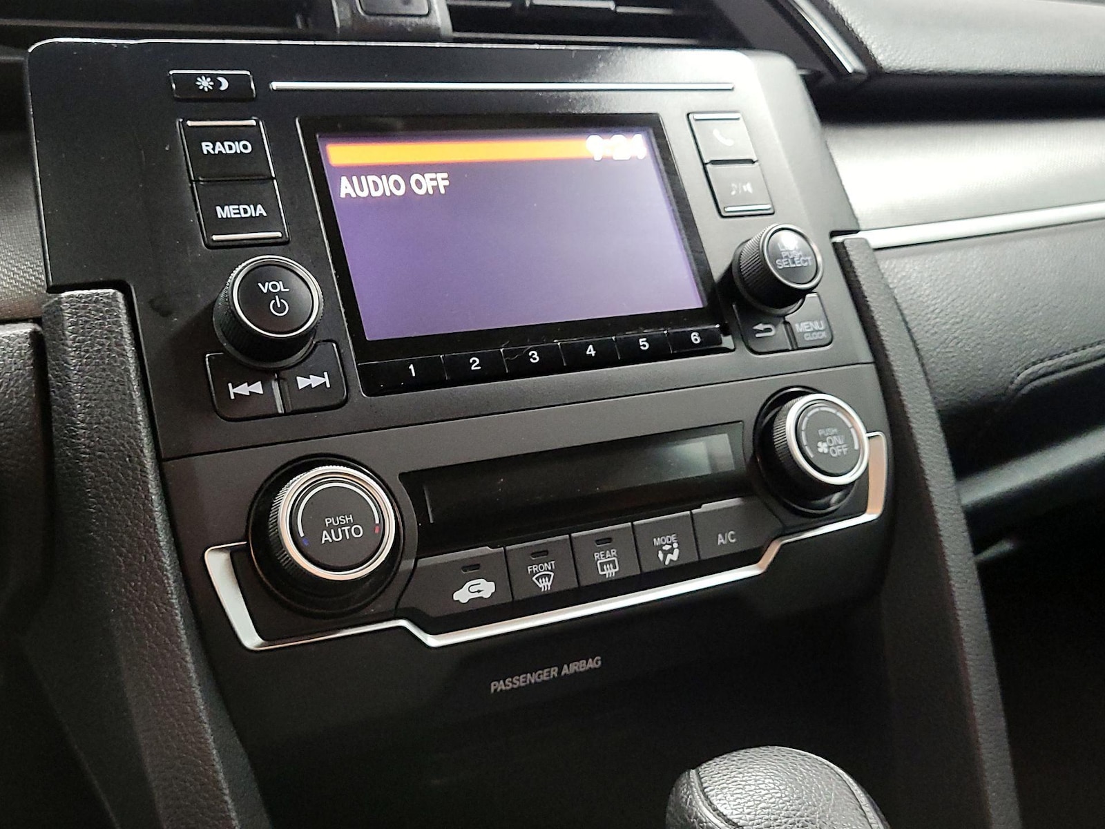 2018 Honda Civic LX - Photo 15