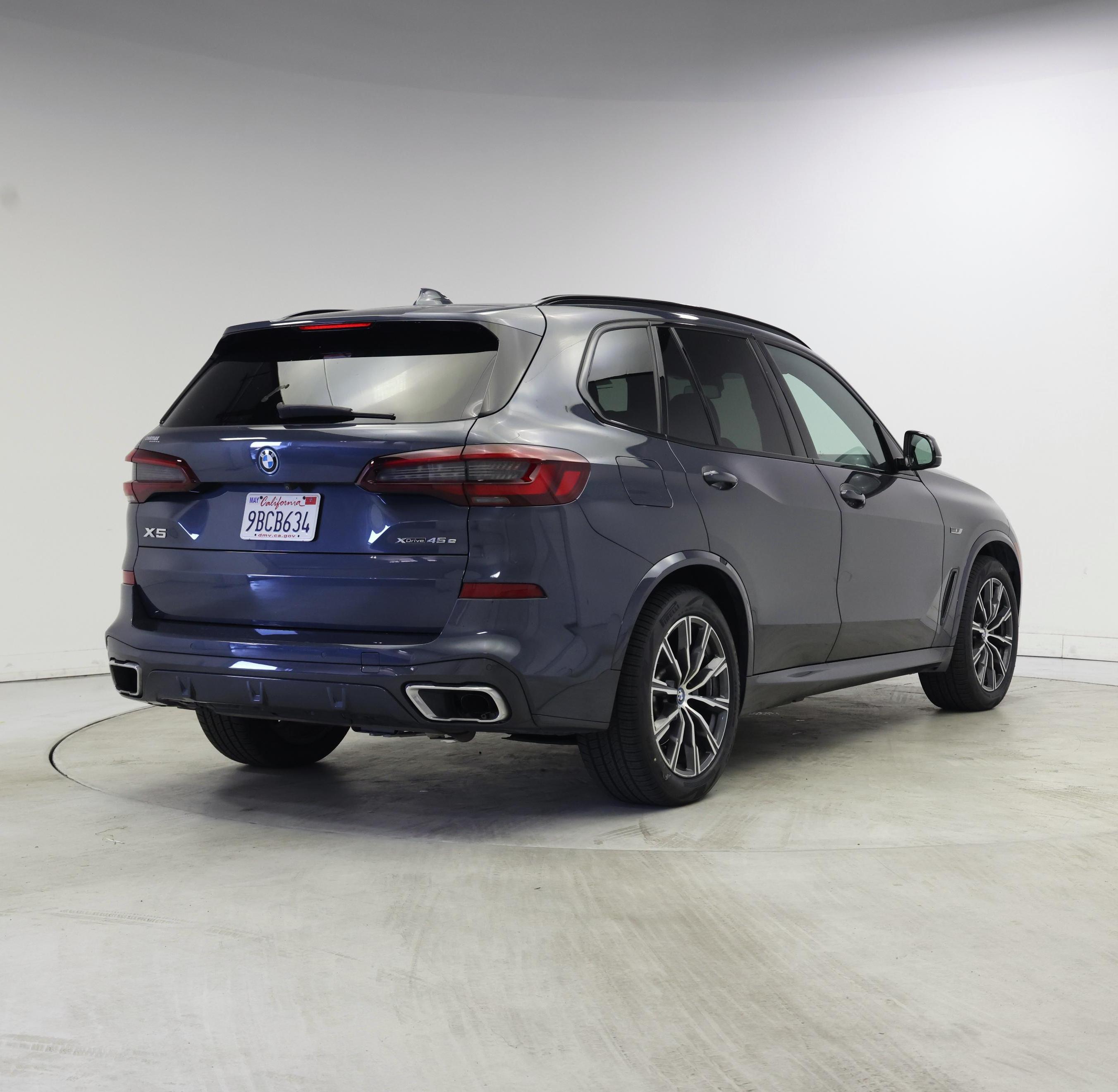 Thumbnail: 2022 BMW X5 - 8