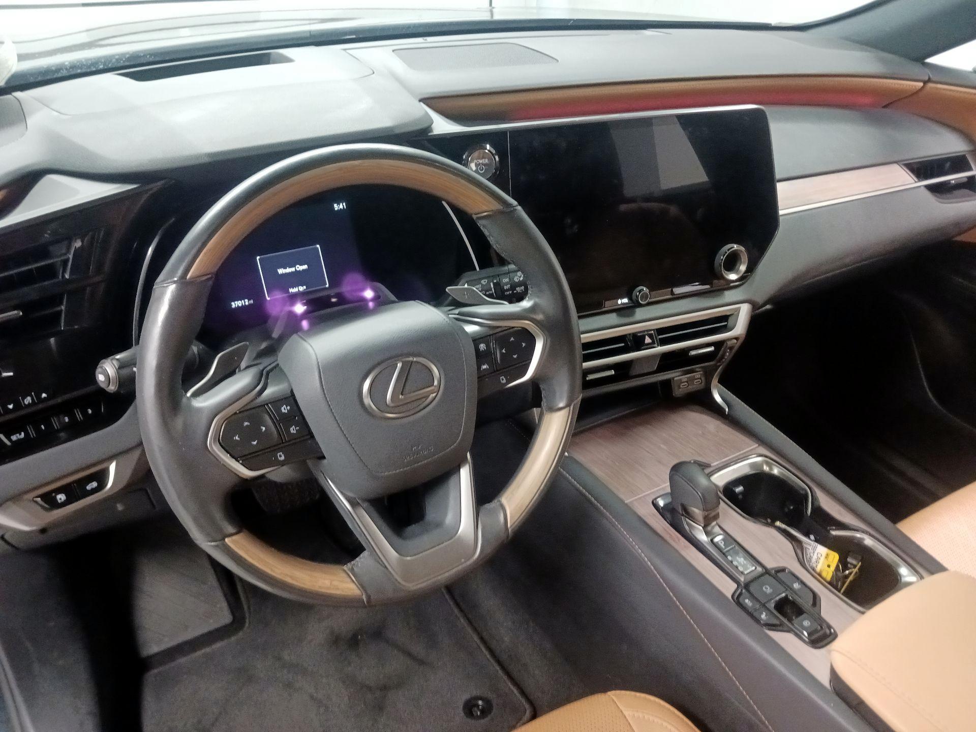 Thumbnail: 2024 Lexus RX - 9