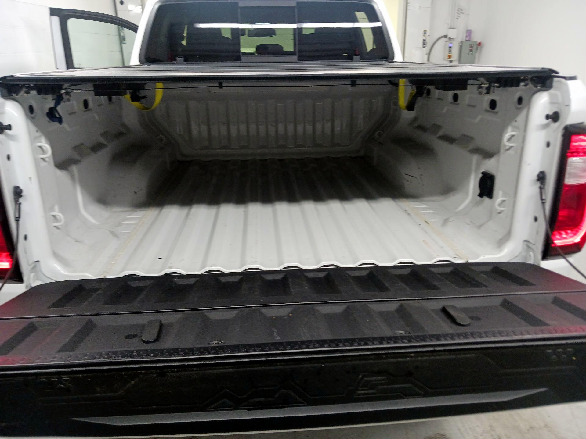 Thumbnail: 2023 GMC Canyon - 17