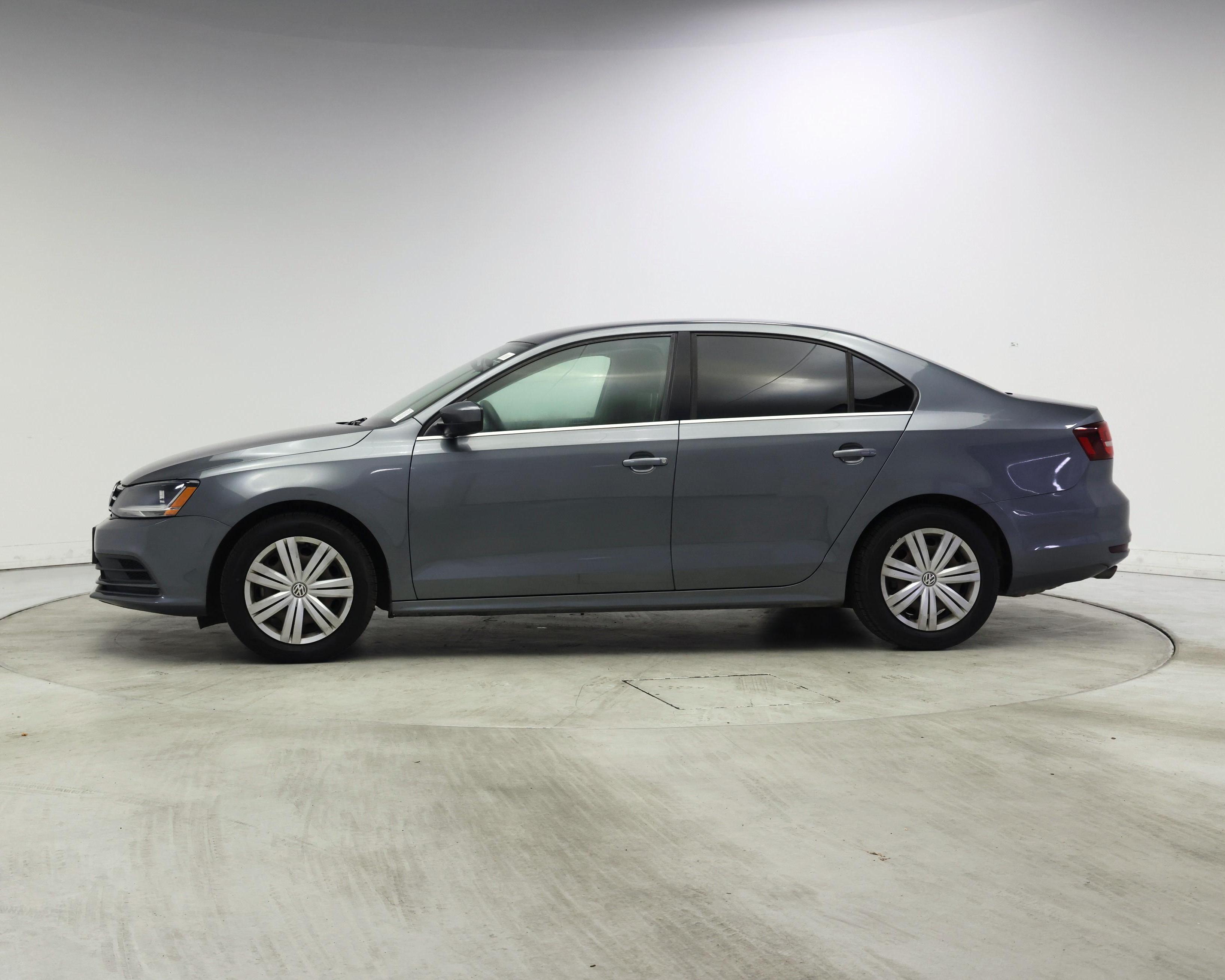 Thumbnail: 2017 Volkswagen Jetta - 3