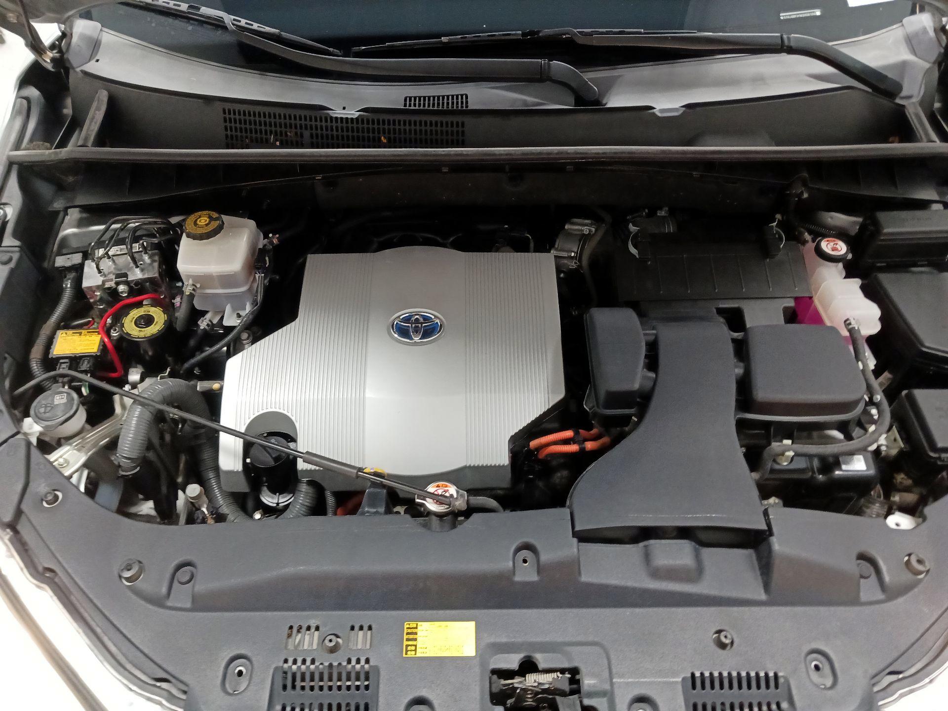Thumbnail: 2019 Toyota Highlander - 19