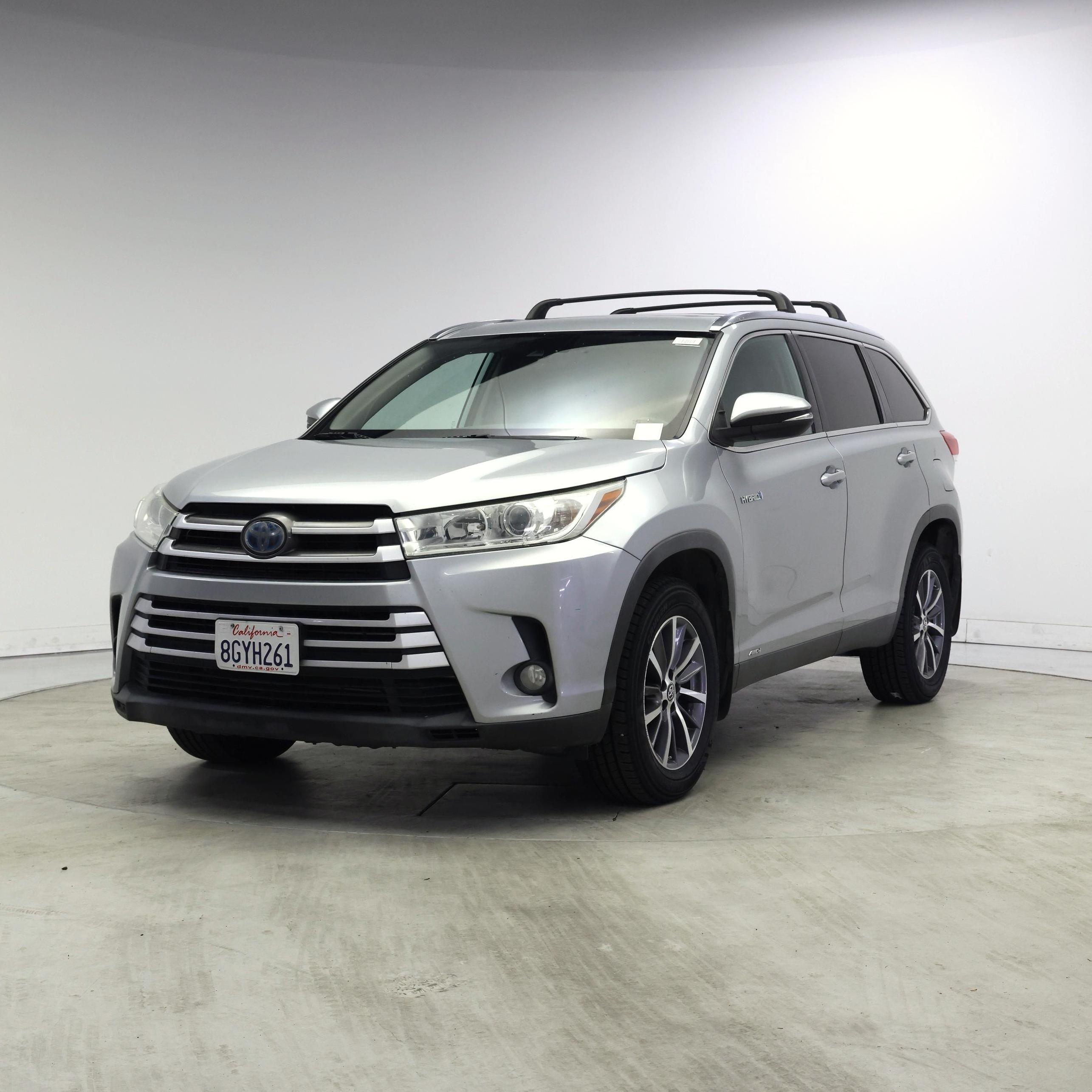 Thumbnail: 2019 Toyota Highlander - 4