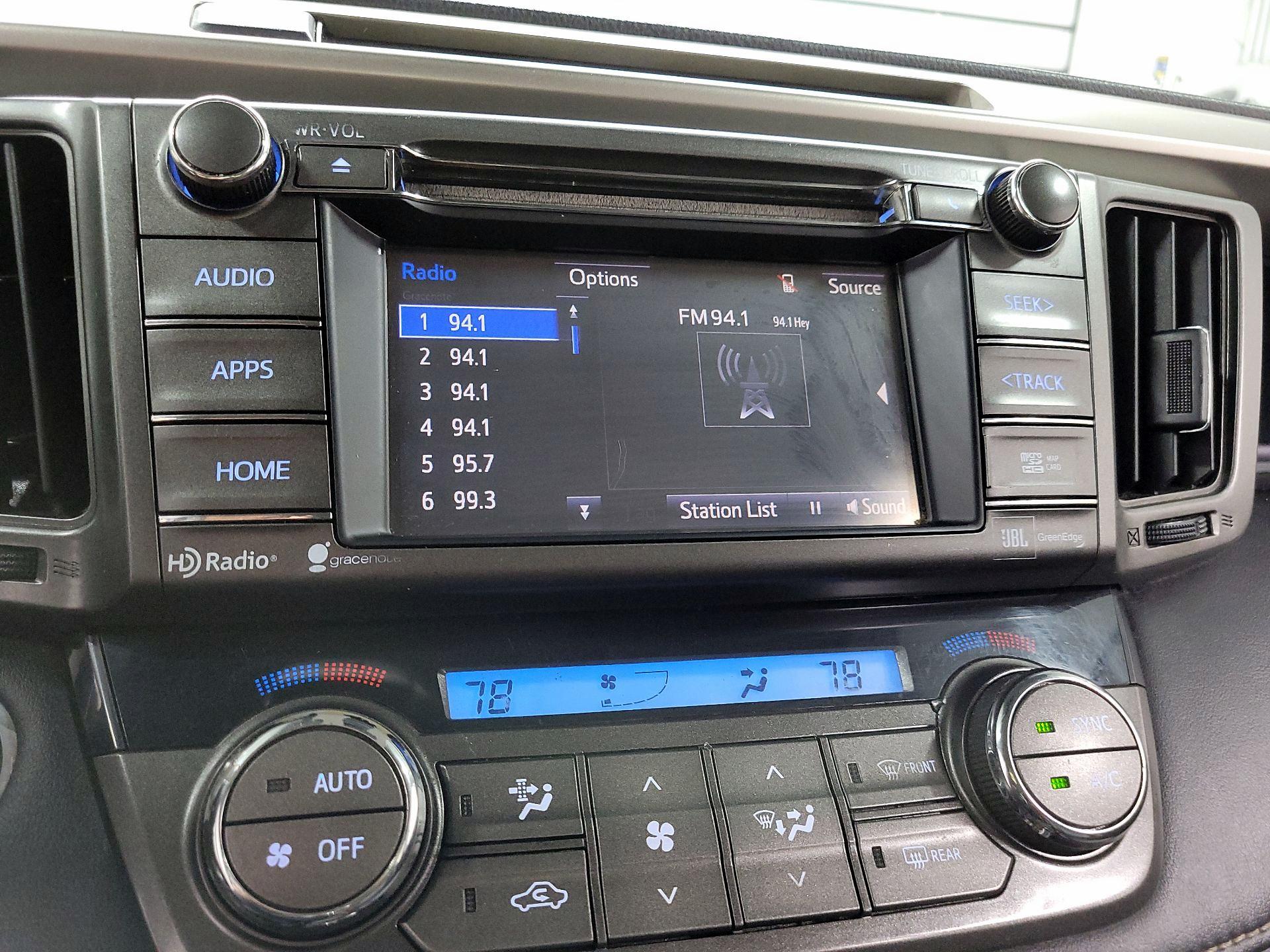 Thumbnail: 2015 Toyota RAV4 - 14