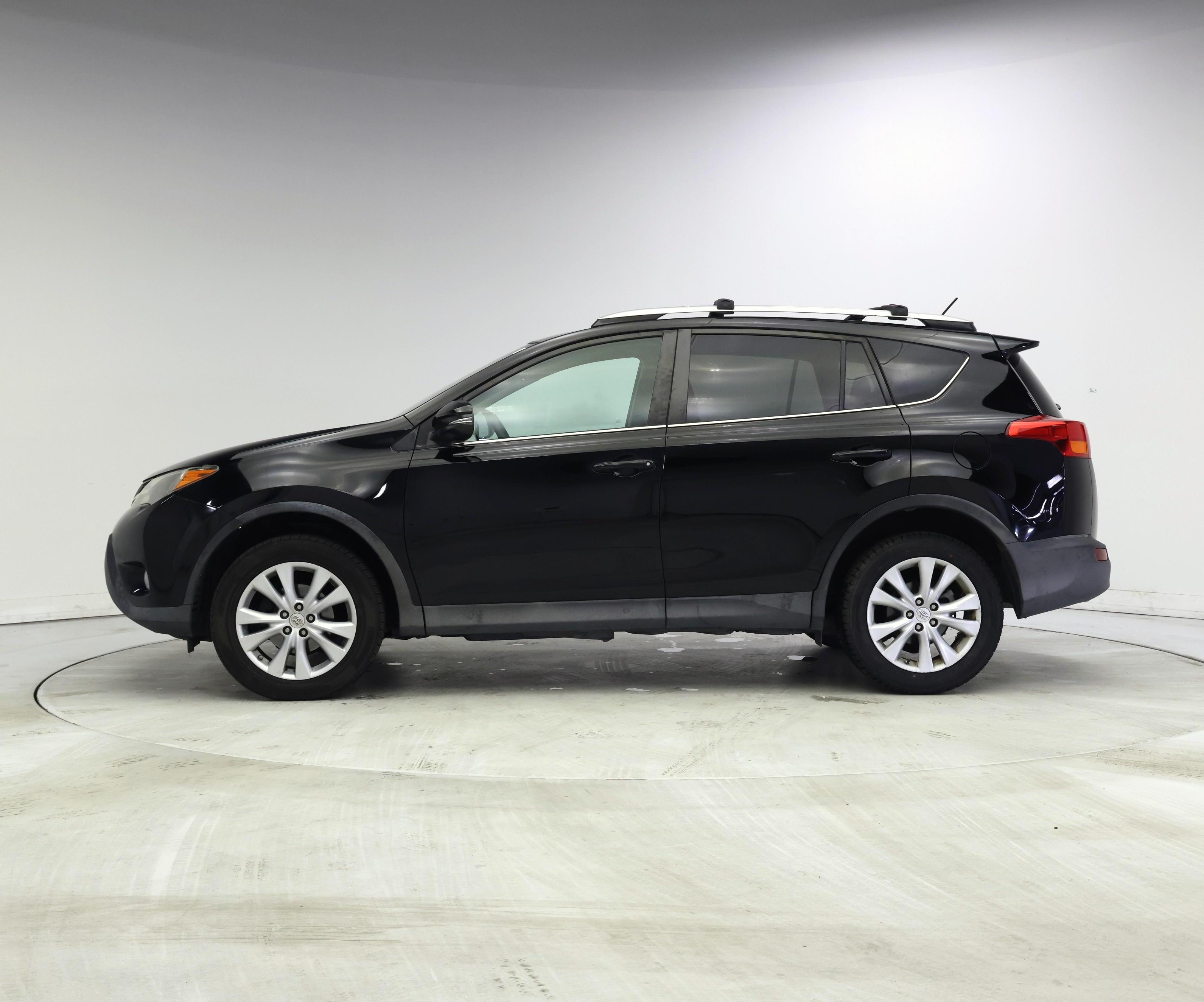 Thumbnail: 2015 Toyota RAV4 - 3