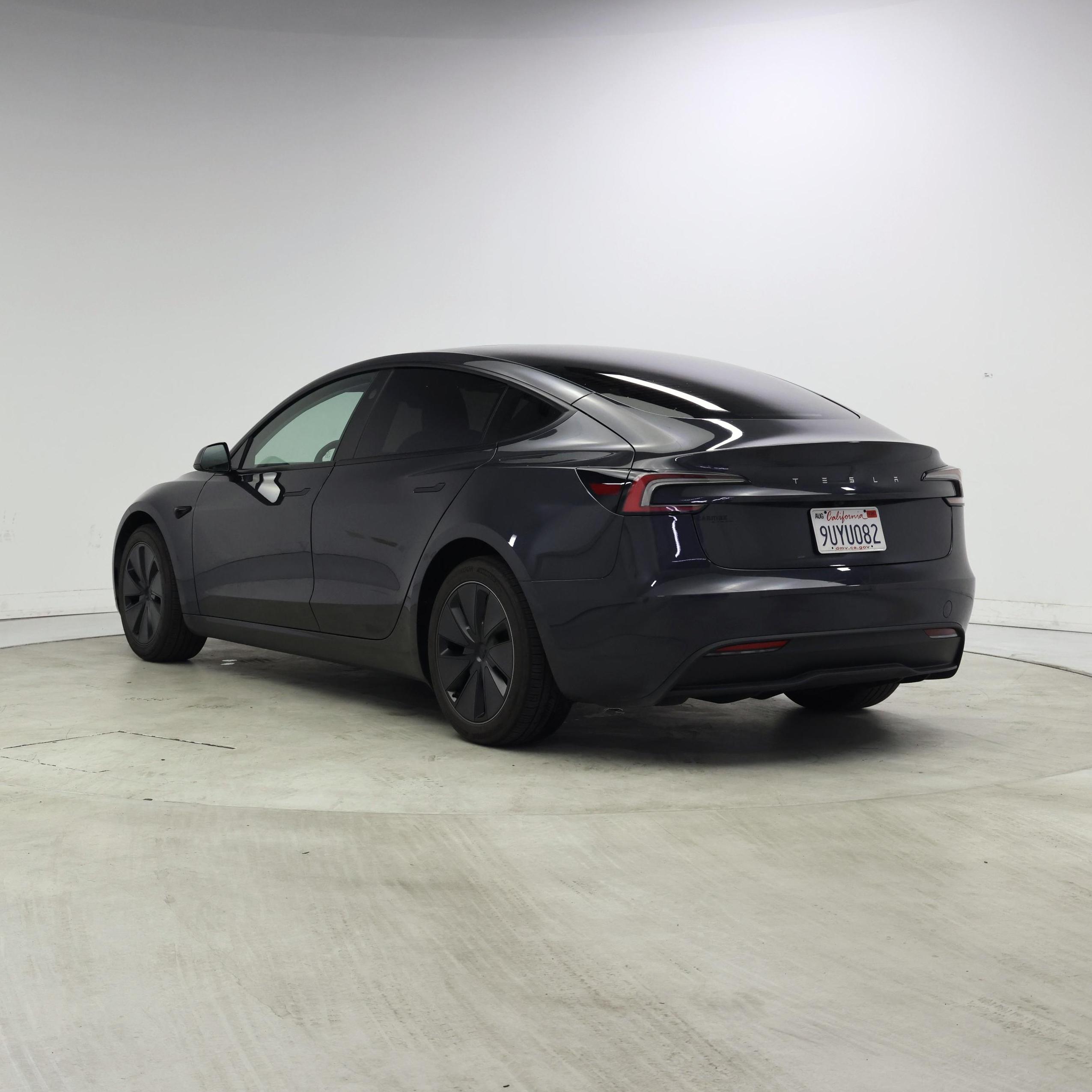 Thumbnail: 2025 Tesla Model 3 - 2
