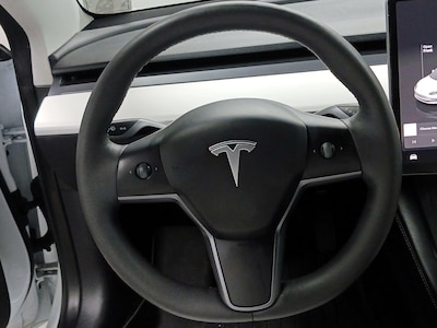 Steering Wheel & Instrument Cluster (On)