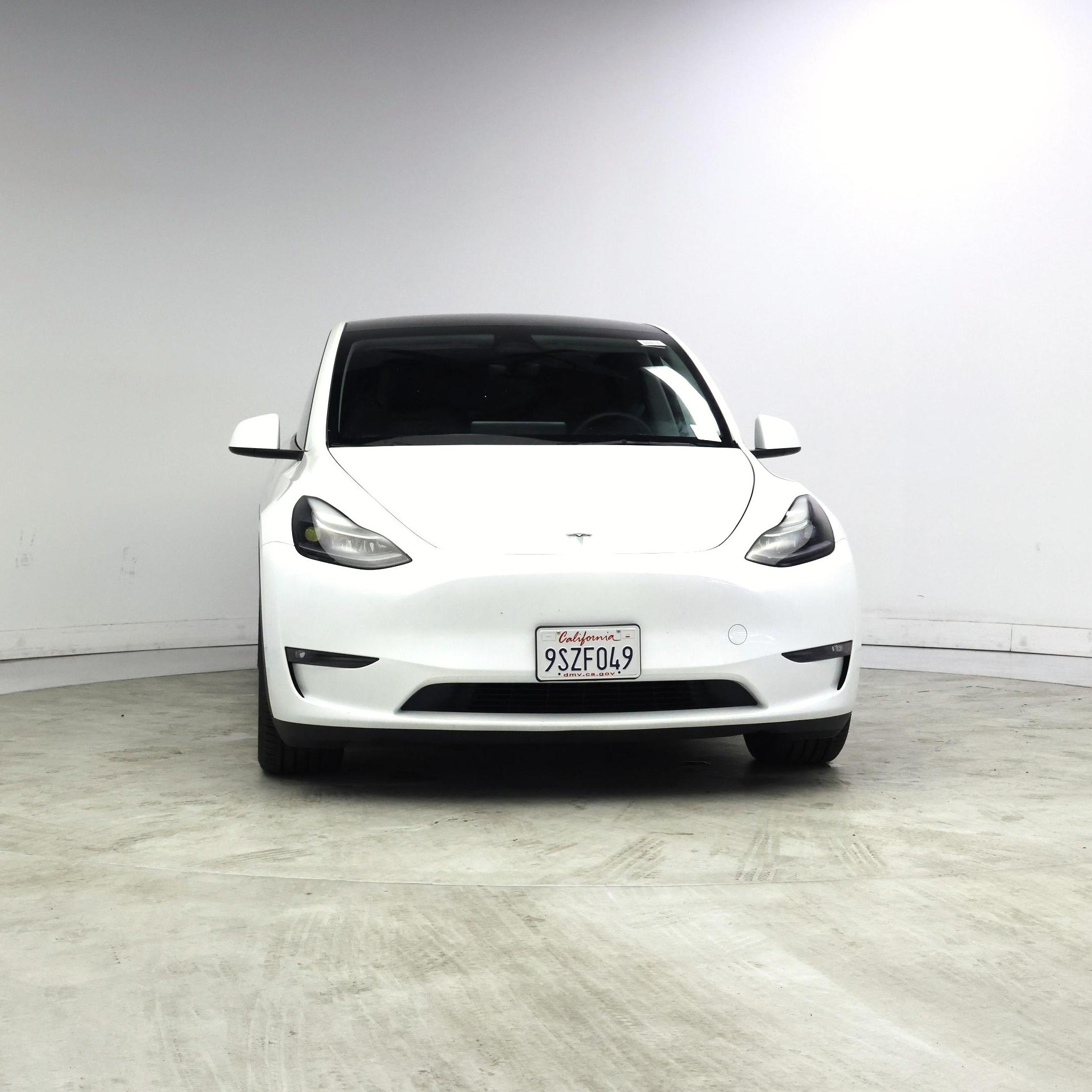 Thumbnail: 2023 Tesla Model Y - 5