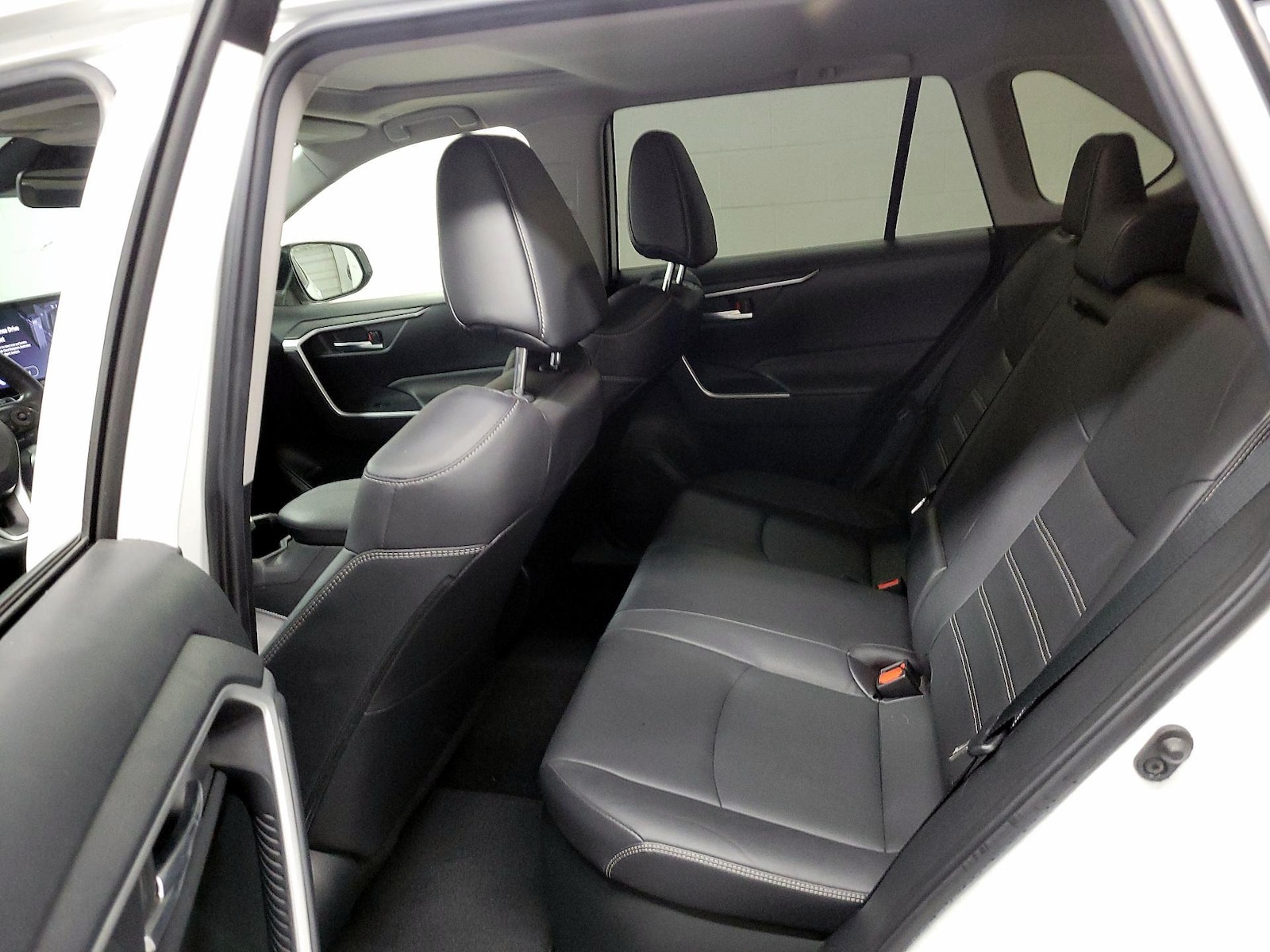 2024 Toyota RAV4 XLE Premium - Photo 17