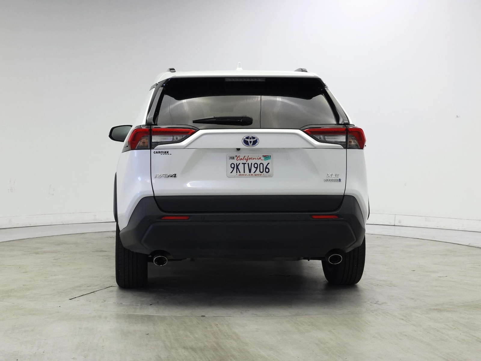 2024 Toyota RAV4 XLE Premium - Photo 7