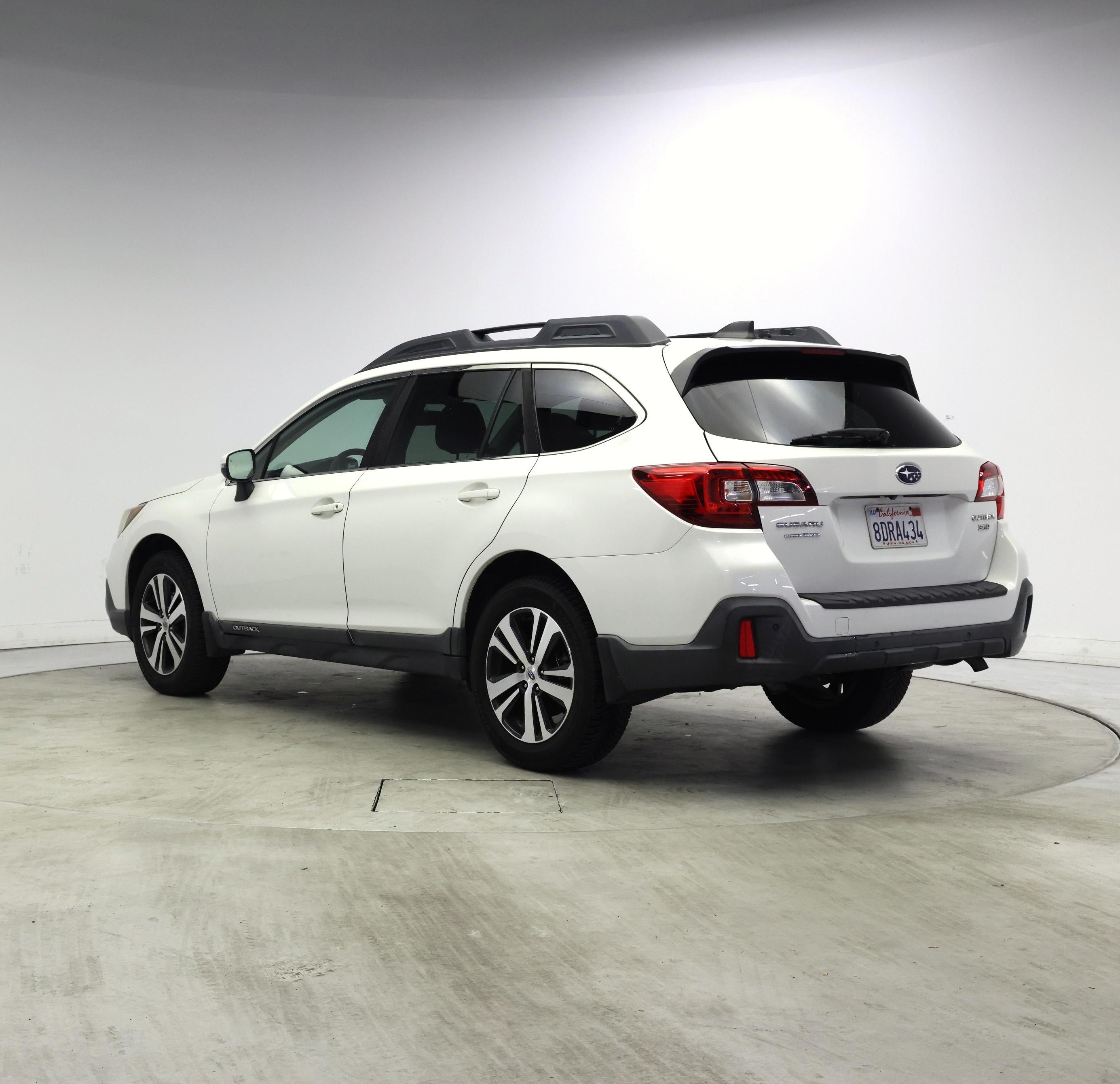 Thumbnail: 2018 Subaru Outback - 2