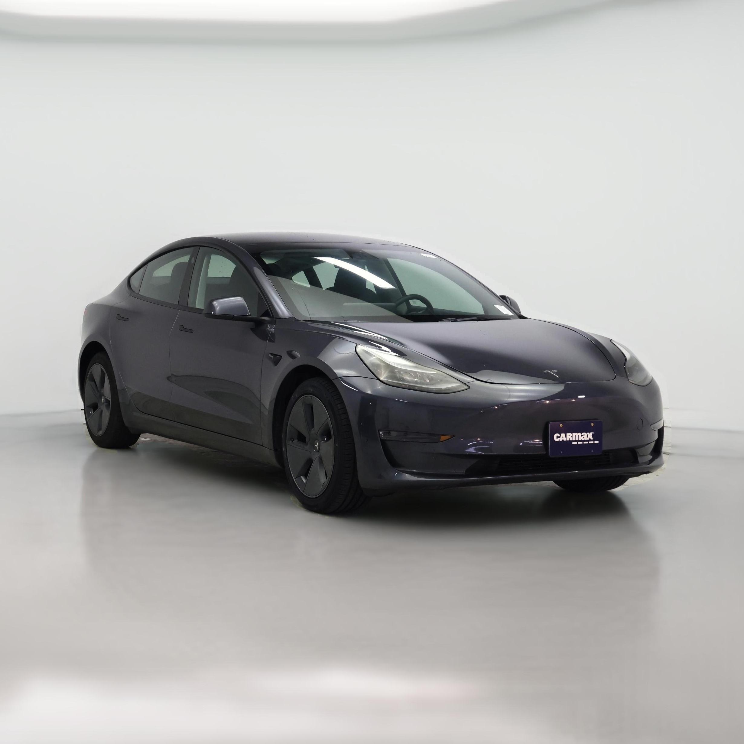 Thumbnail: 2023 Tesla Model 3 - 1