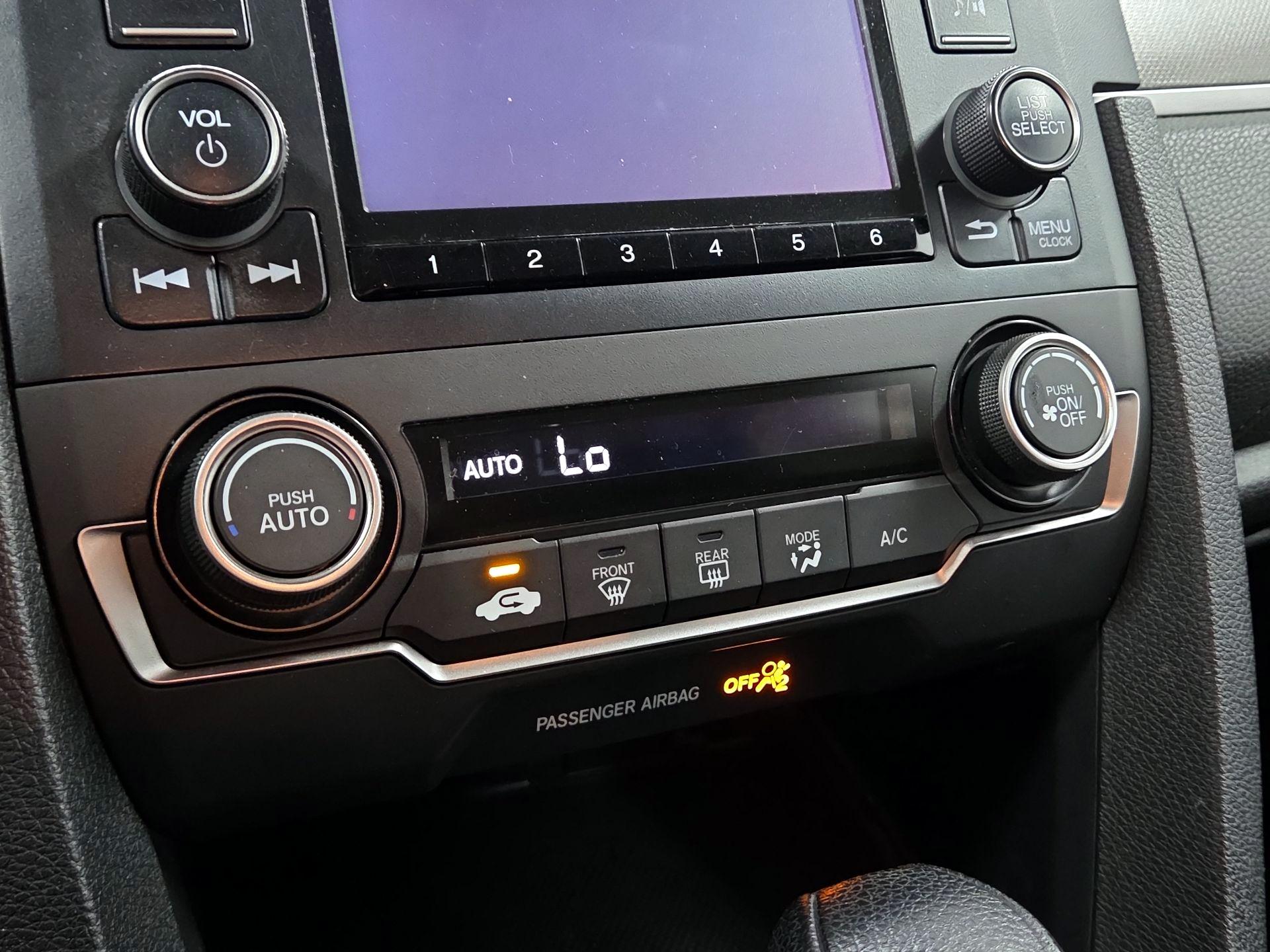 Thumbnail: 2019 Honda Civic - 16