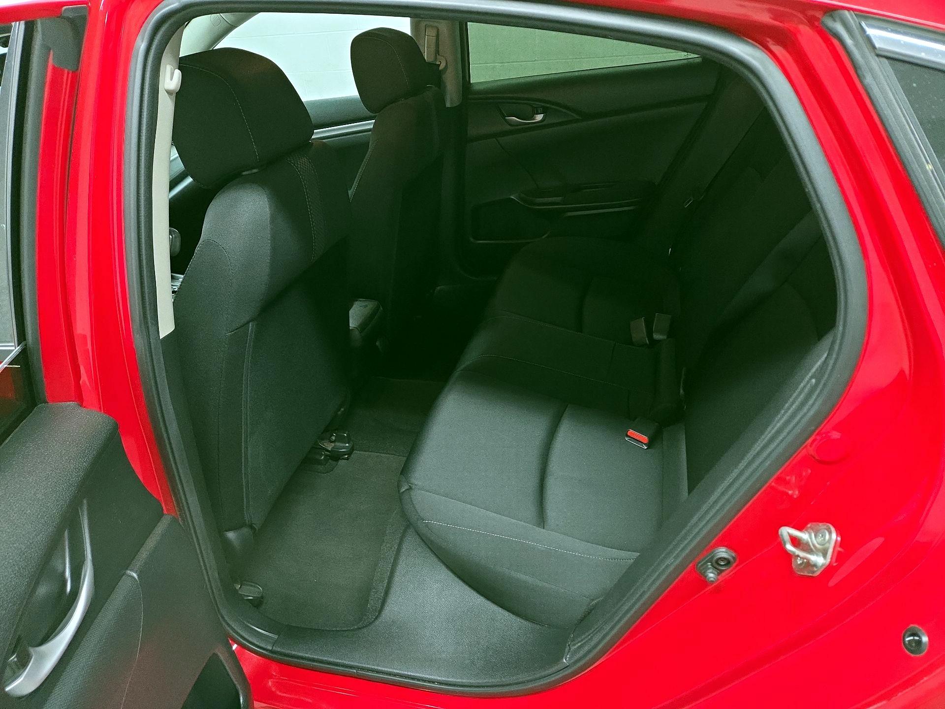 Thumbnail: 2019 Honda Civic - 19