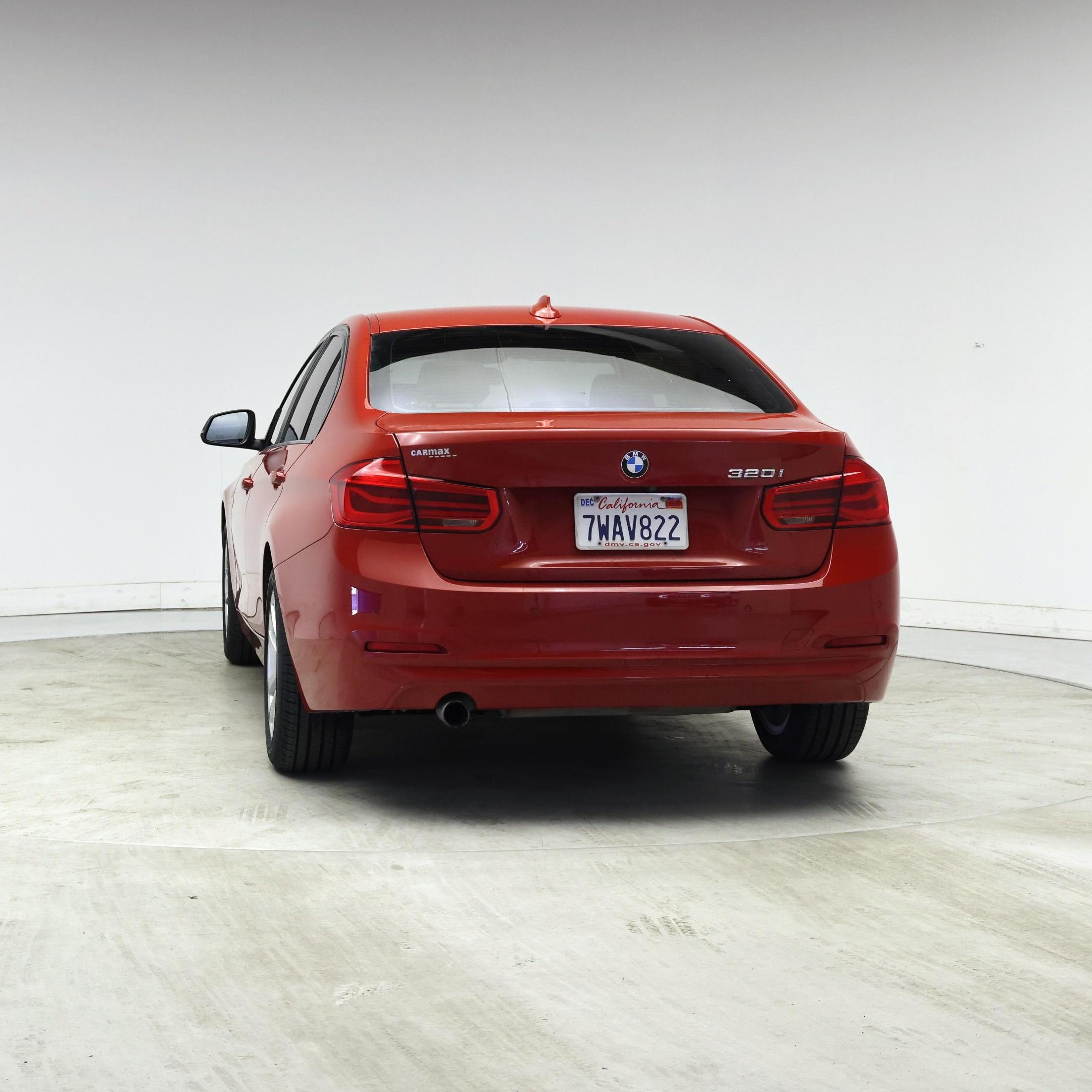 Thumbnail: 2017 BMW 3 Series - 6