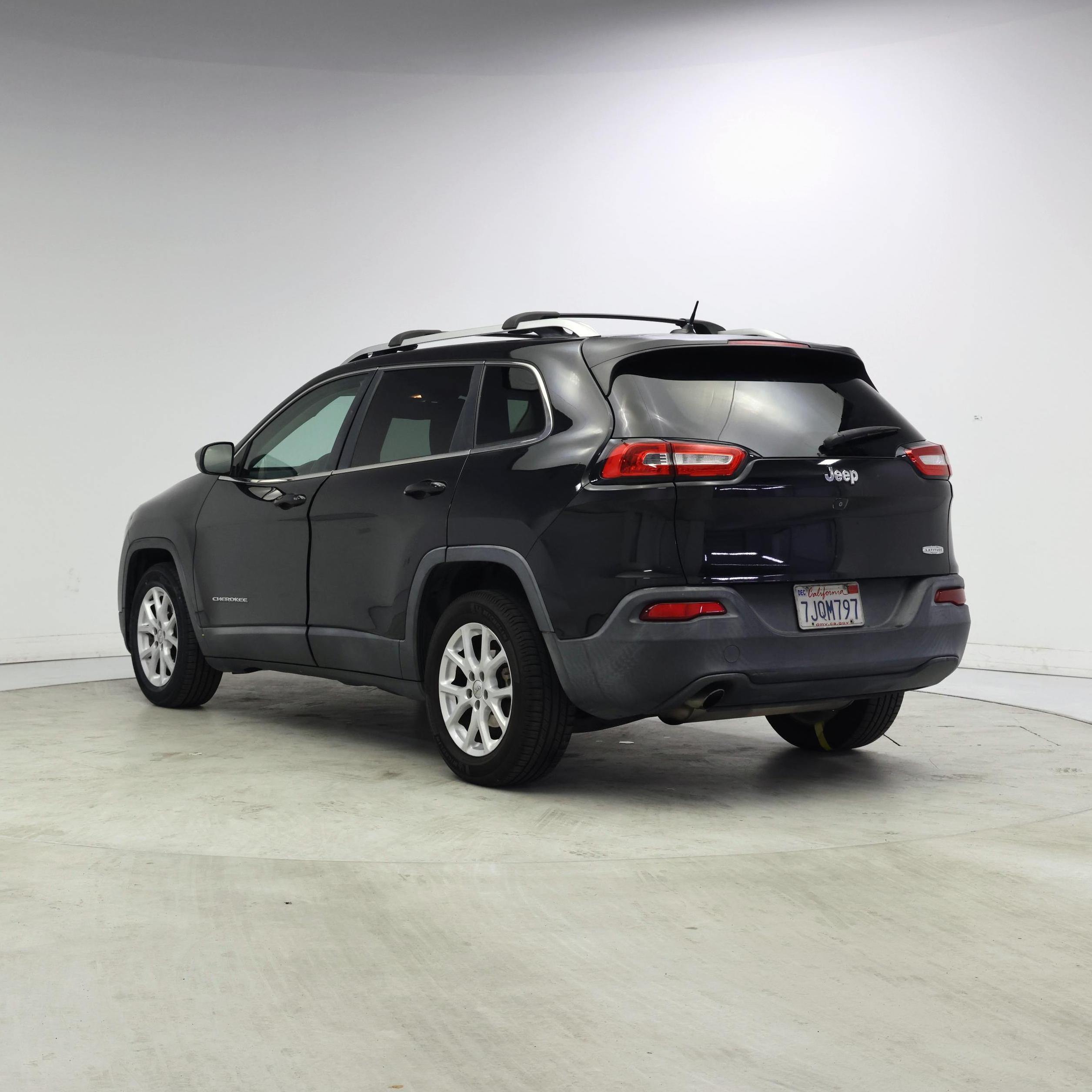 Thumbnail: 2015 Jeep Cherokee - 2