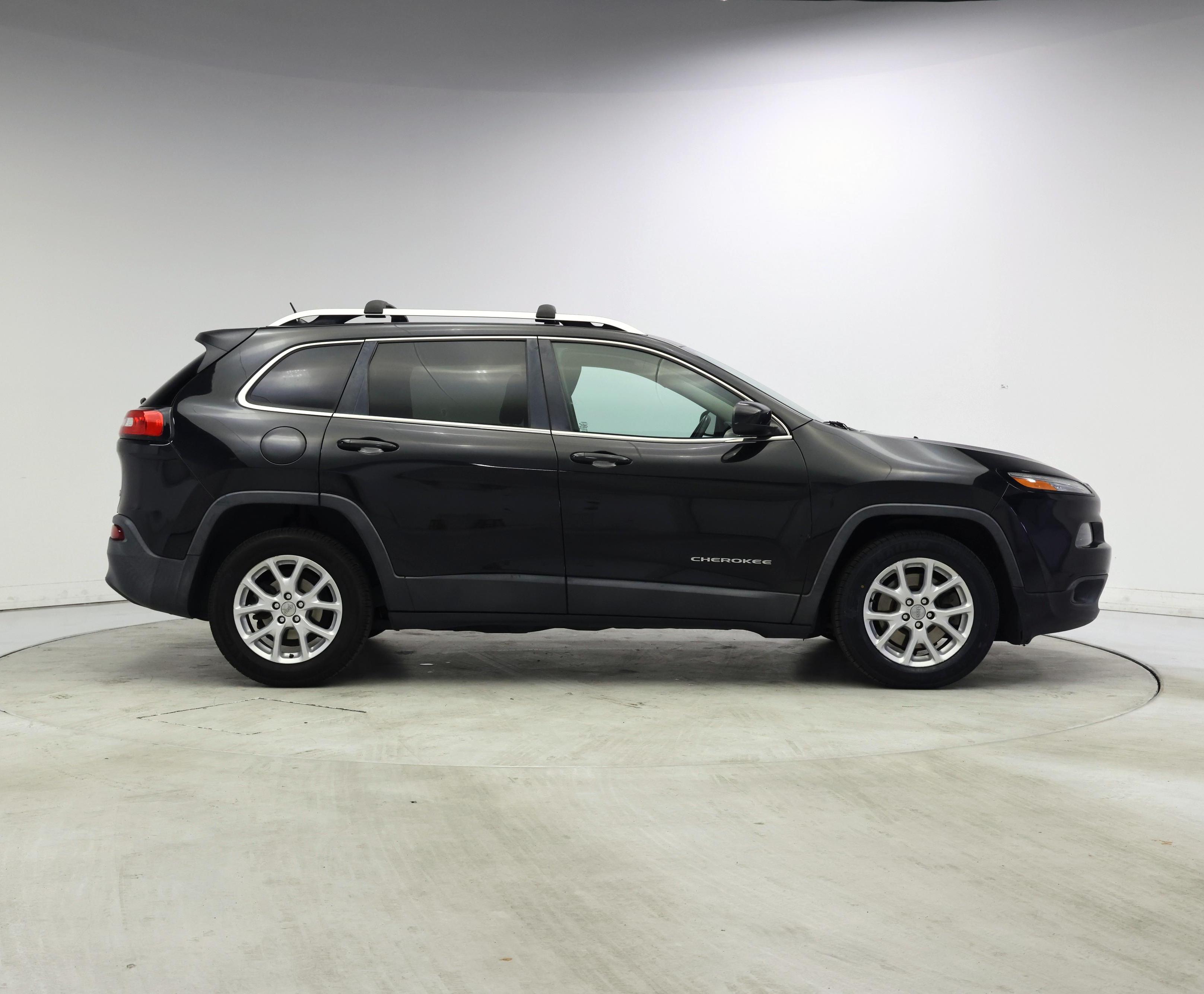 Thumbnail: 2015 Jeep Cherokee - 7