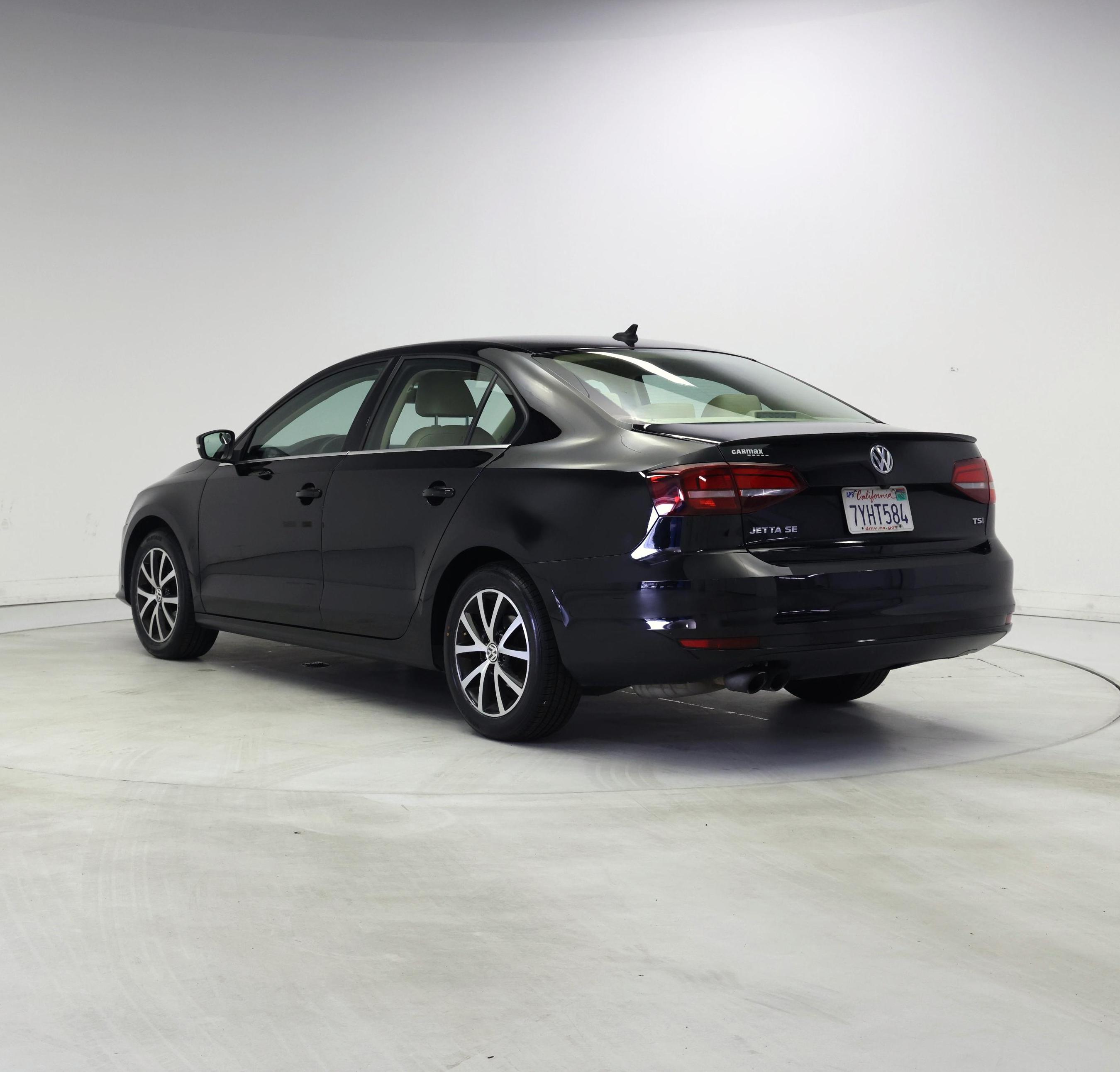 Thumbnail: 2017 Volkswagen Jetta - 2