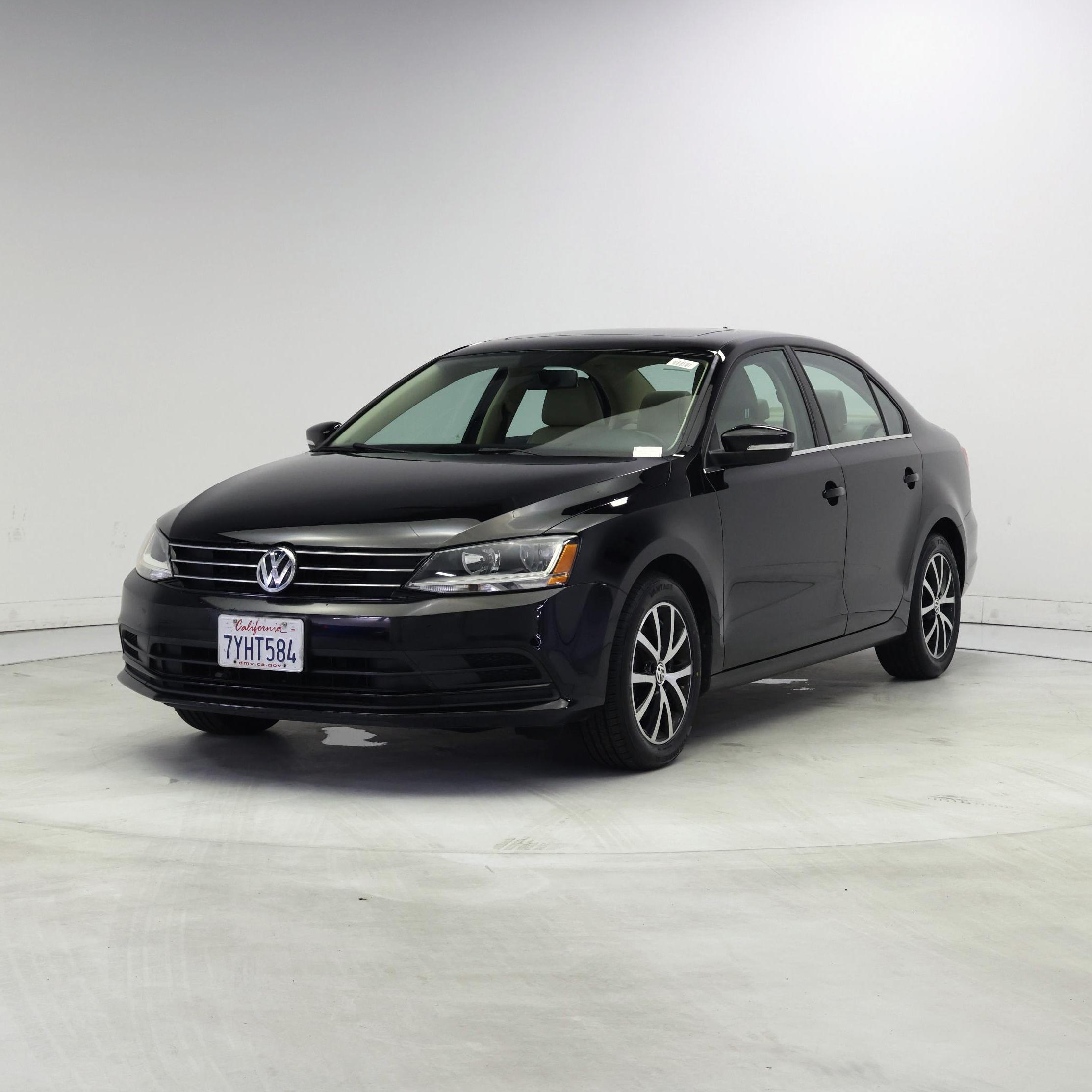 Thumbnail: 2017 Volkswagen Jetta - 4