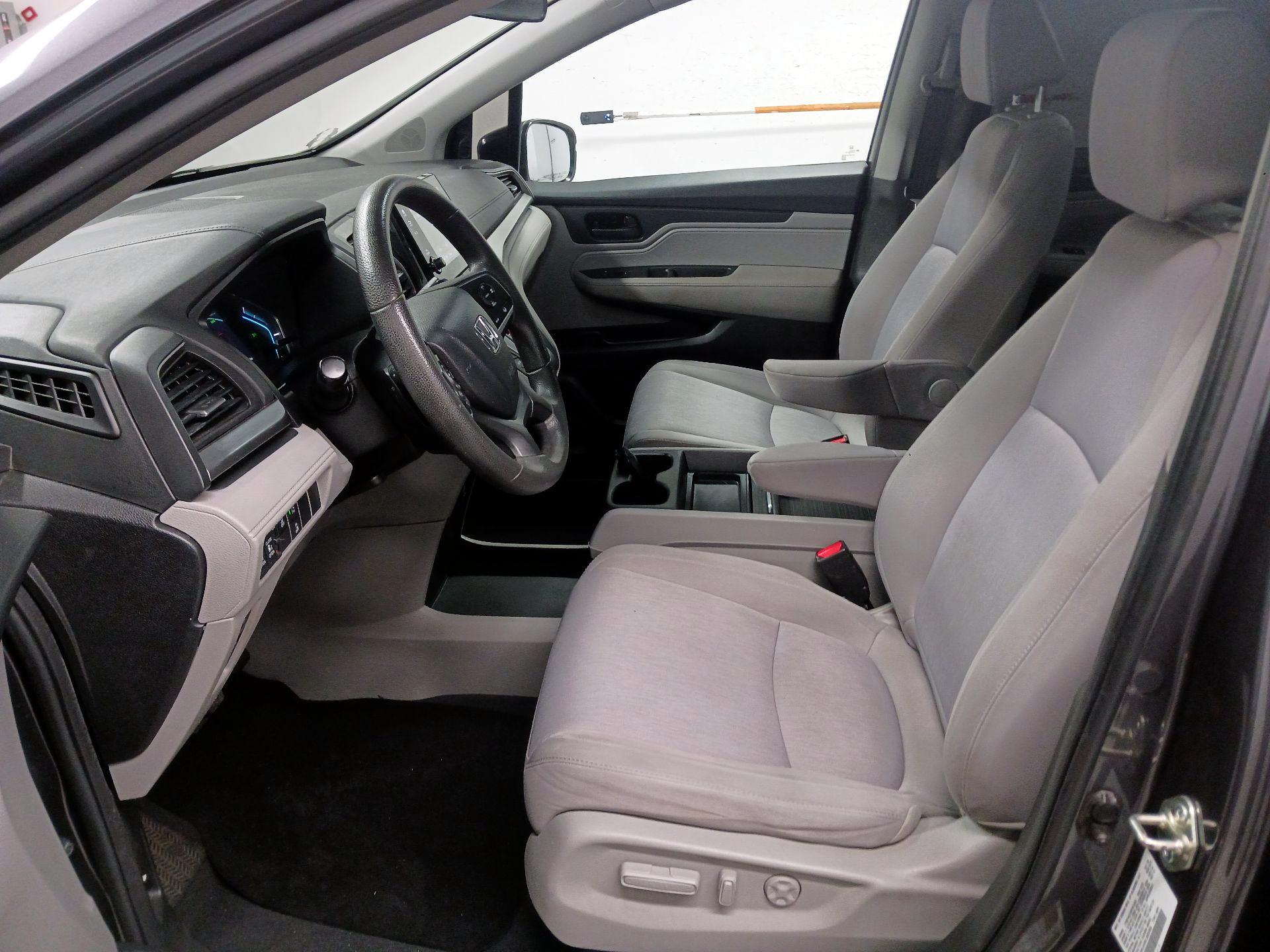 Thumbnail: 2020 Honda Odyssey - 9