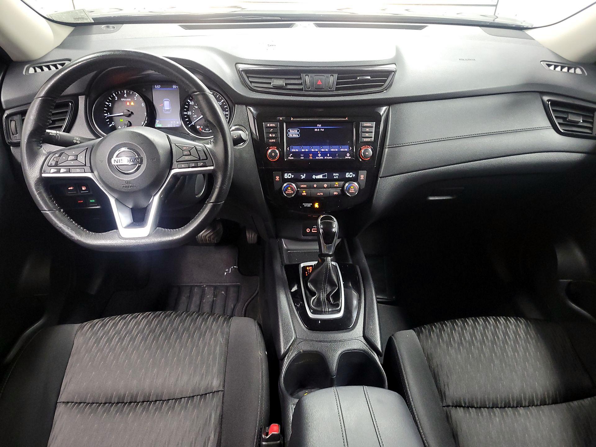 Thumbnail: 2018 Nissan Rogue - 9
