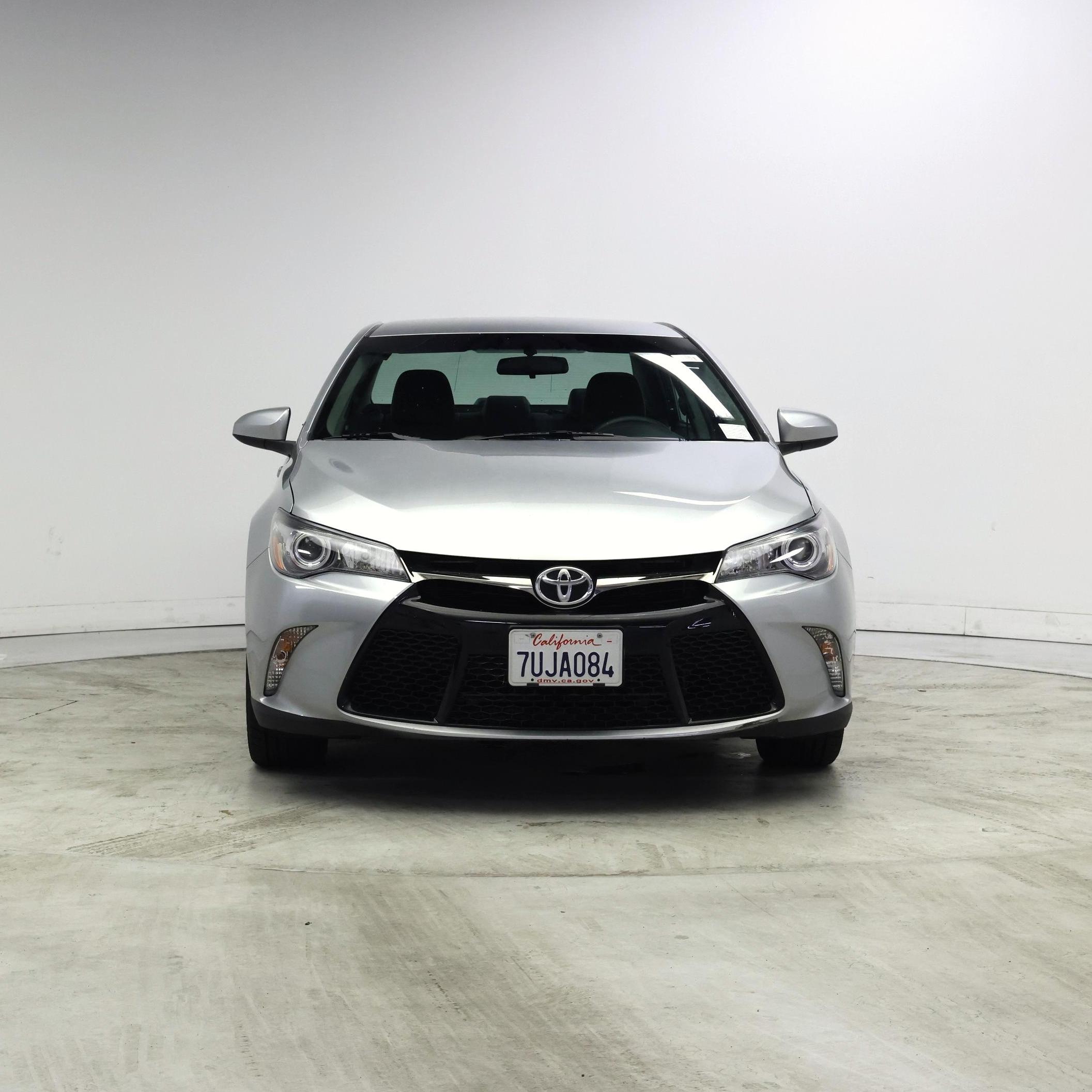 Thumbnail: 2017 Toyota Camry - 5