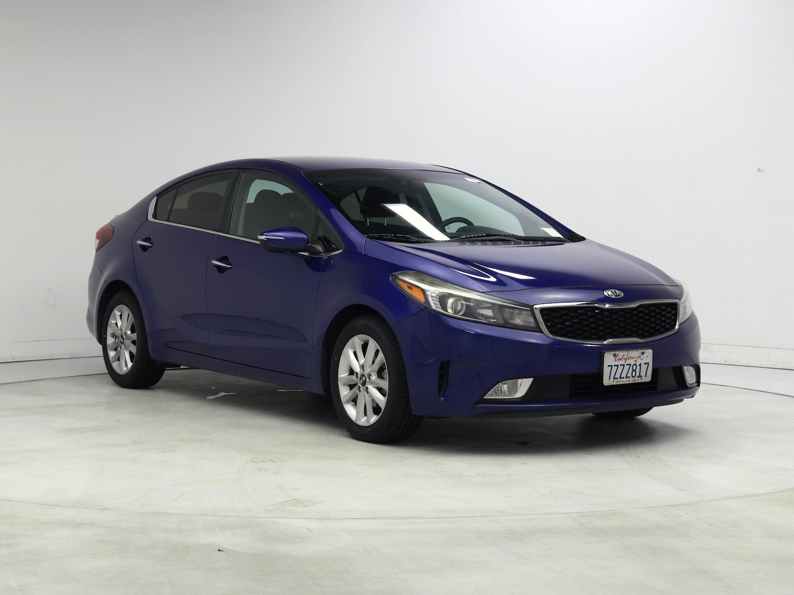 2017 Kia Forte S - Photo 2
