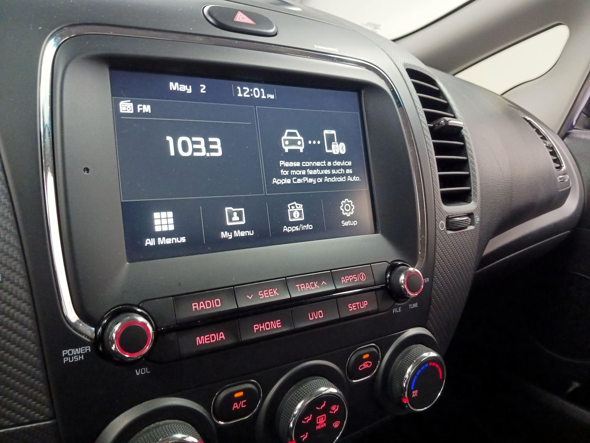 Thumbnail: 2017 Kia Forte - 14