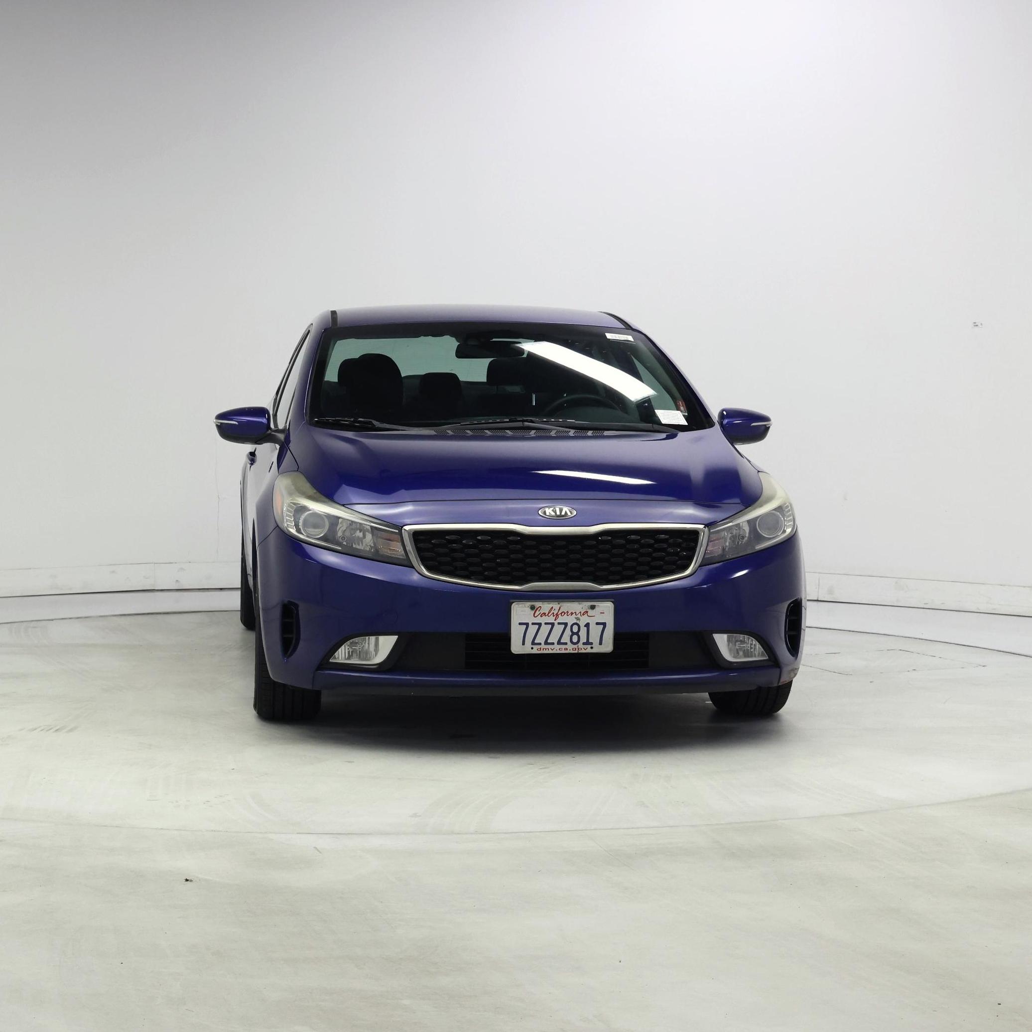 Thumbnail: 2017 Kia Forte - 5