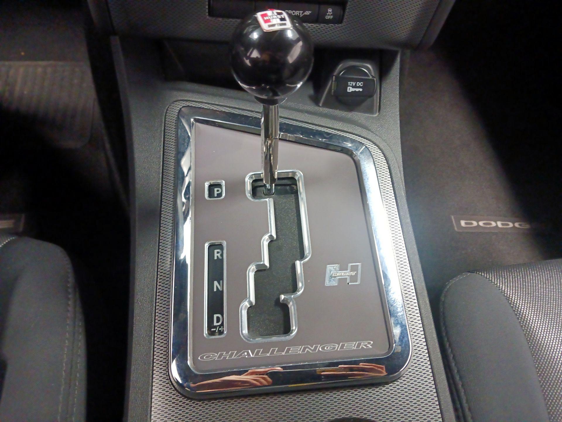 Thumbnail: 2014 Dodge Challenger - 16