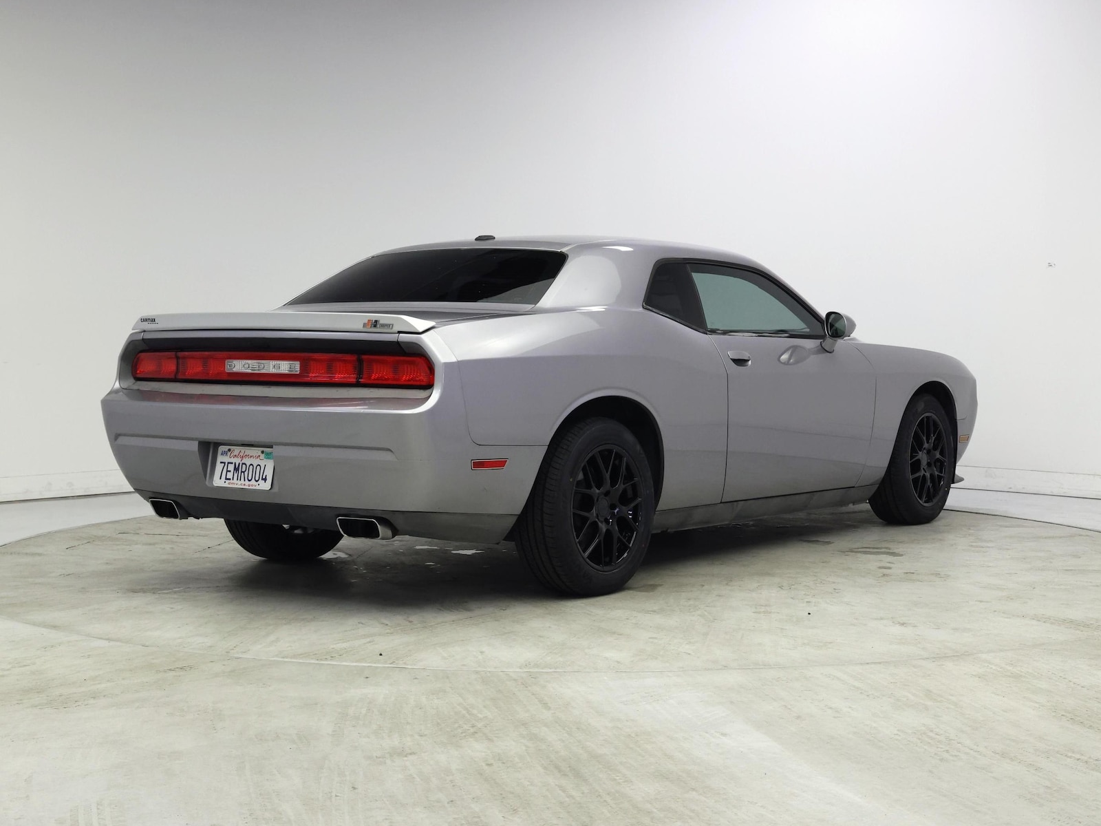 2014 Dodge Challenger R/T - Photo 9