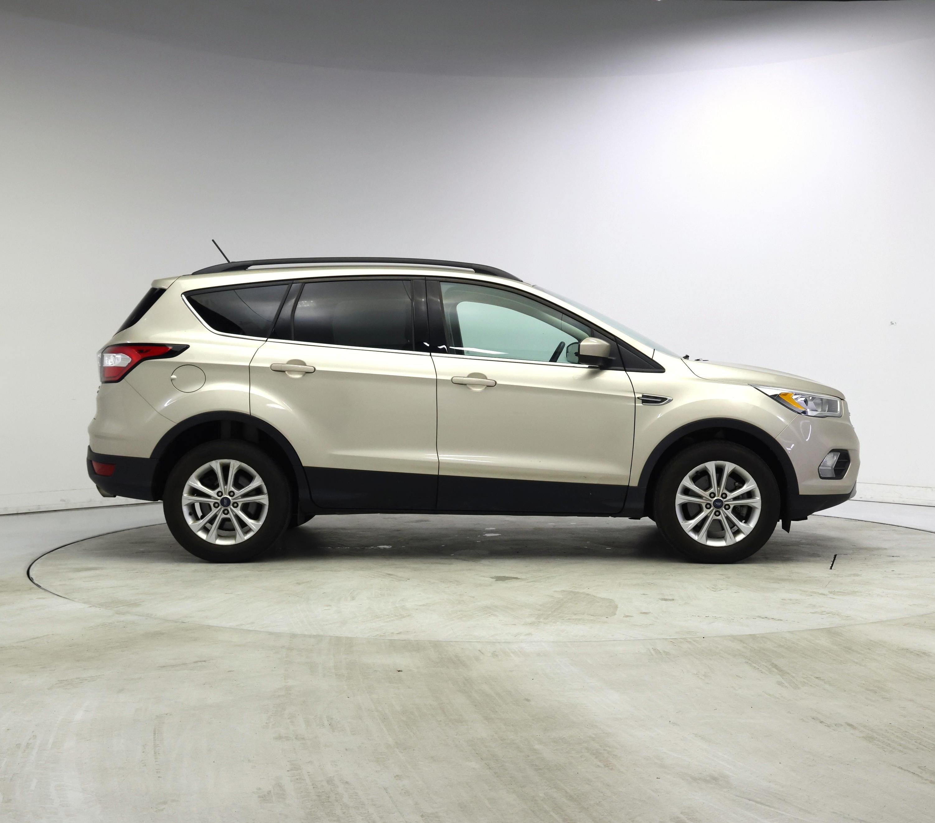 Thumbnail: 2018 Ford Escape - 7