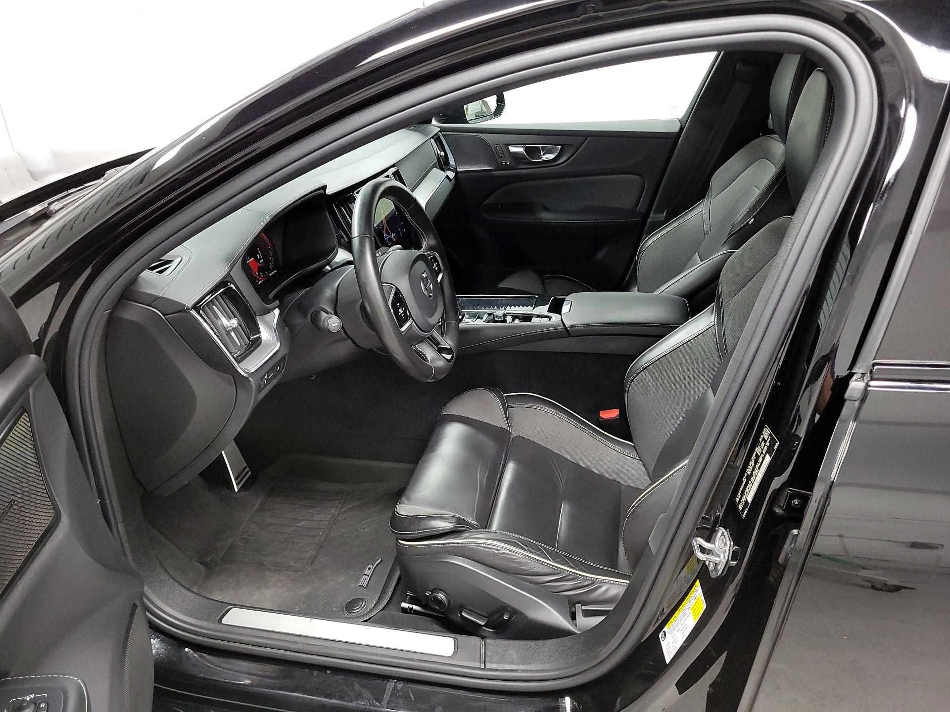 Thumbnail: 2021 Volvo S60 - 11