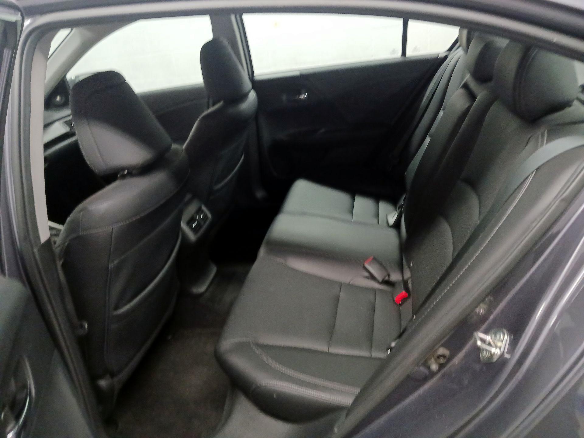 Thumbnail: 2015 Honda Accord - 16
