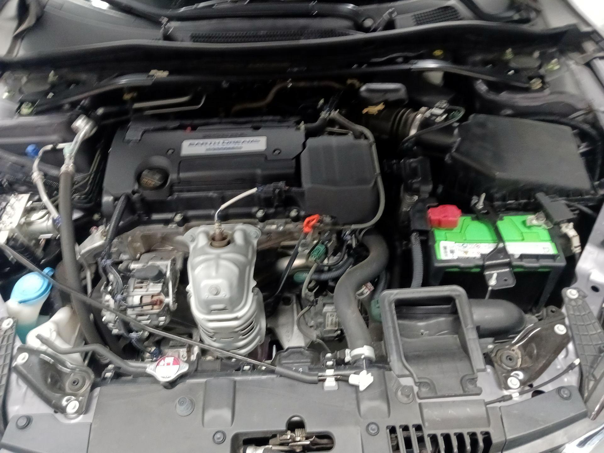 Thumbnail: 2015 Honda Accord - 18