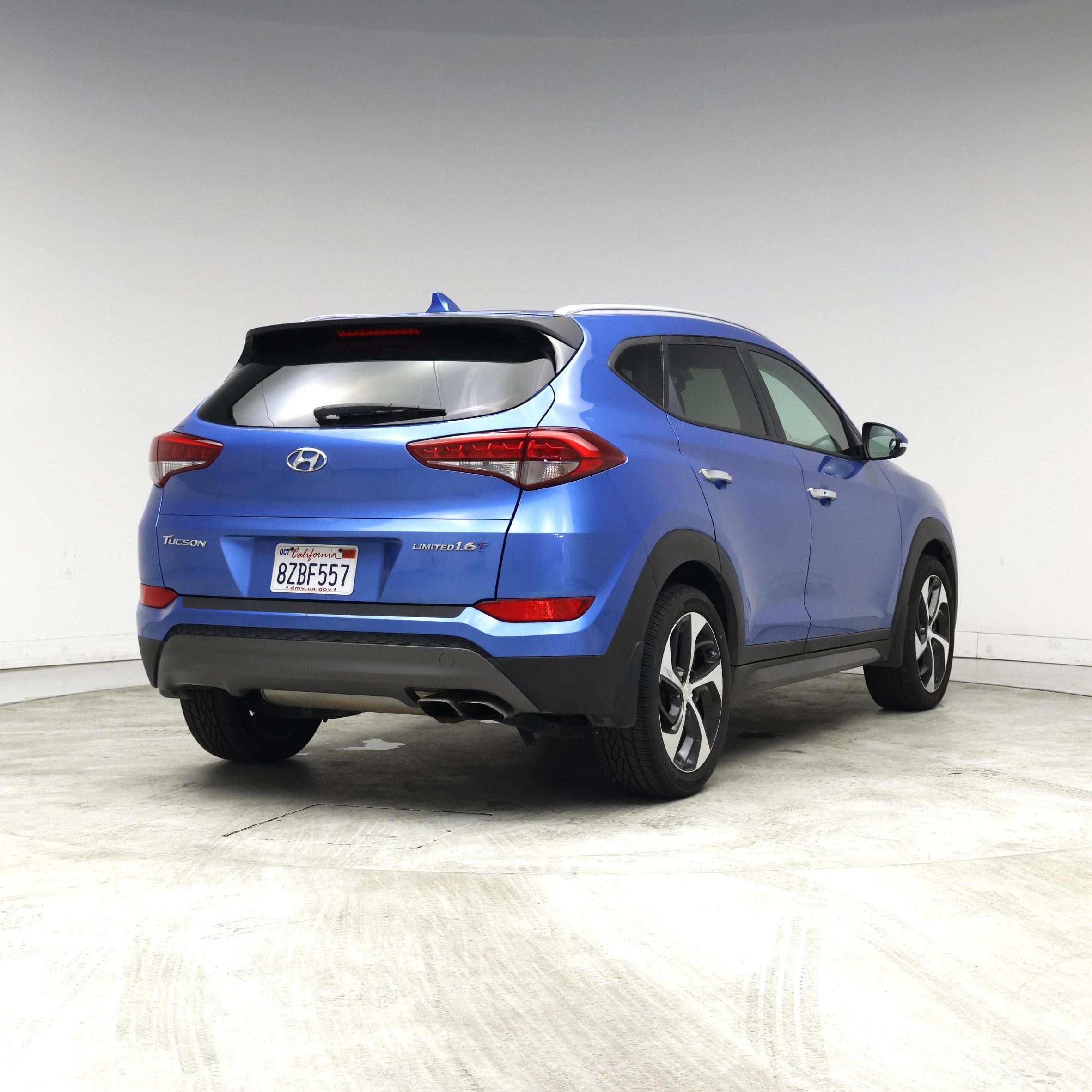 Thumbnail: 2016 Hyundai Tucson - 8