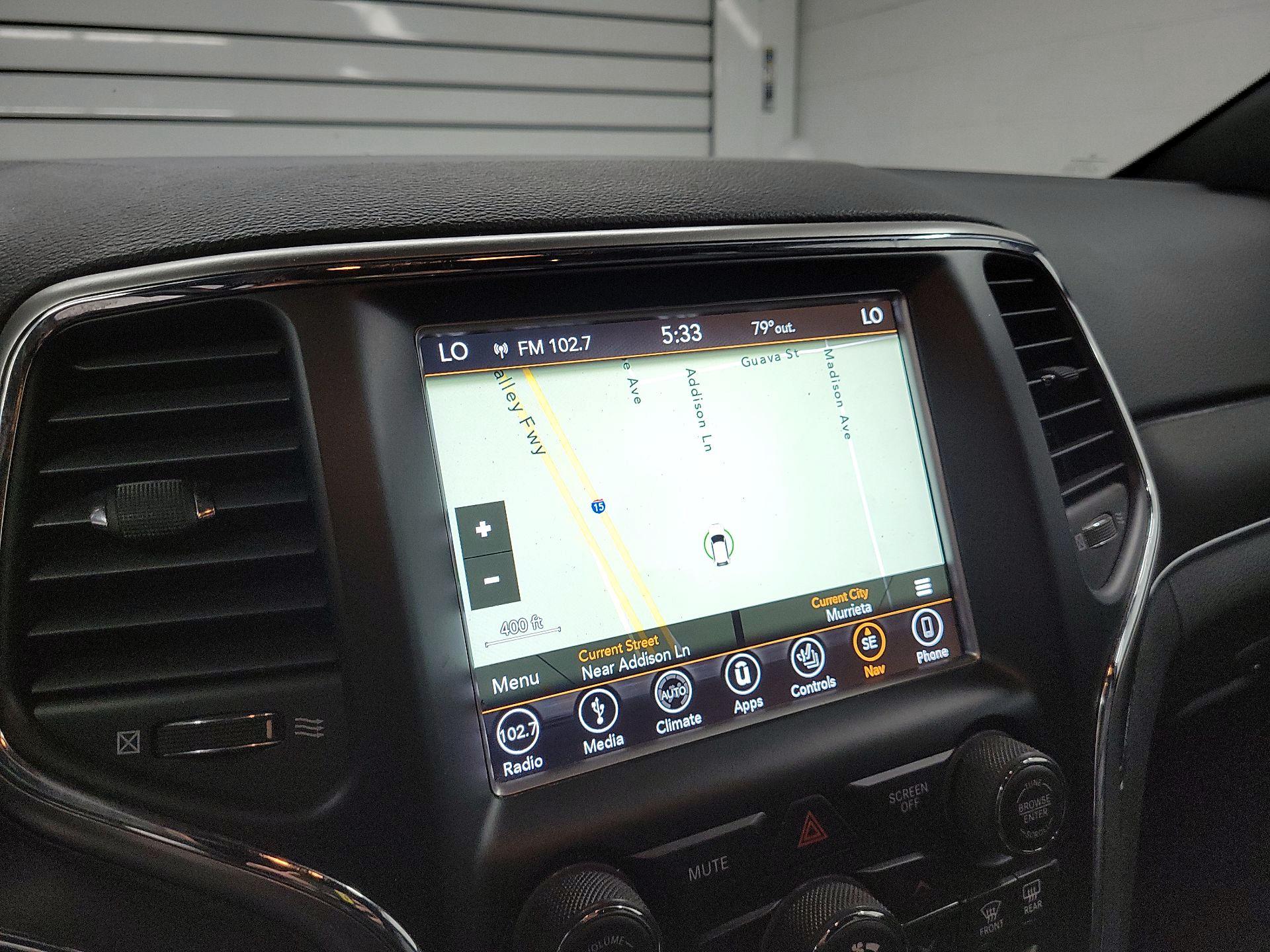 Thumbnail: 2018 Jeep Grand Cherokee - 14