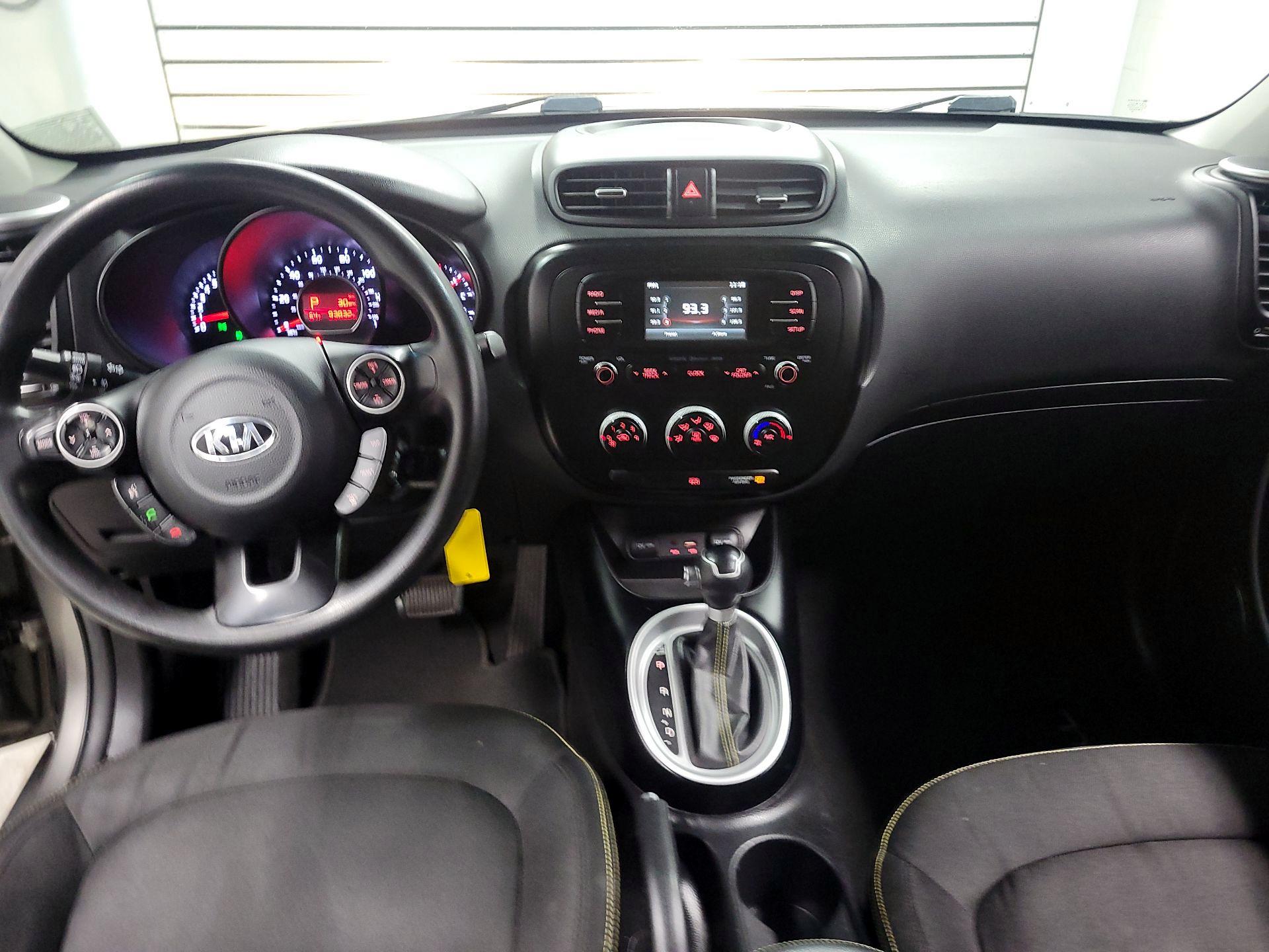 Thumbnail: 2016 Kia Soul - 9