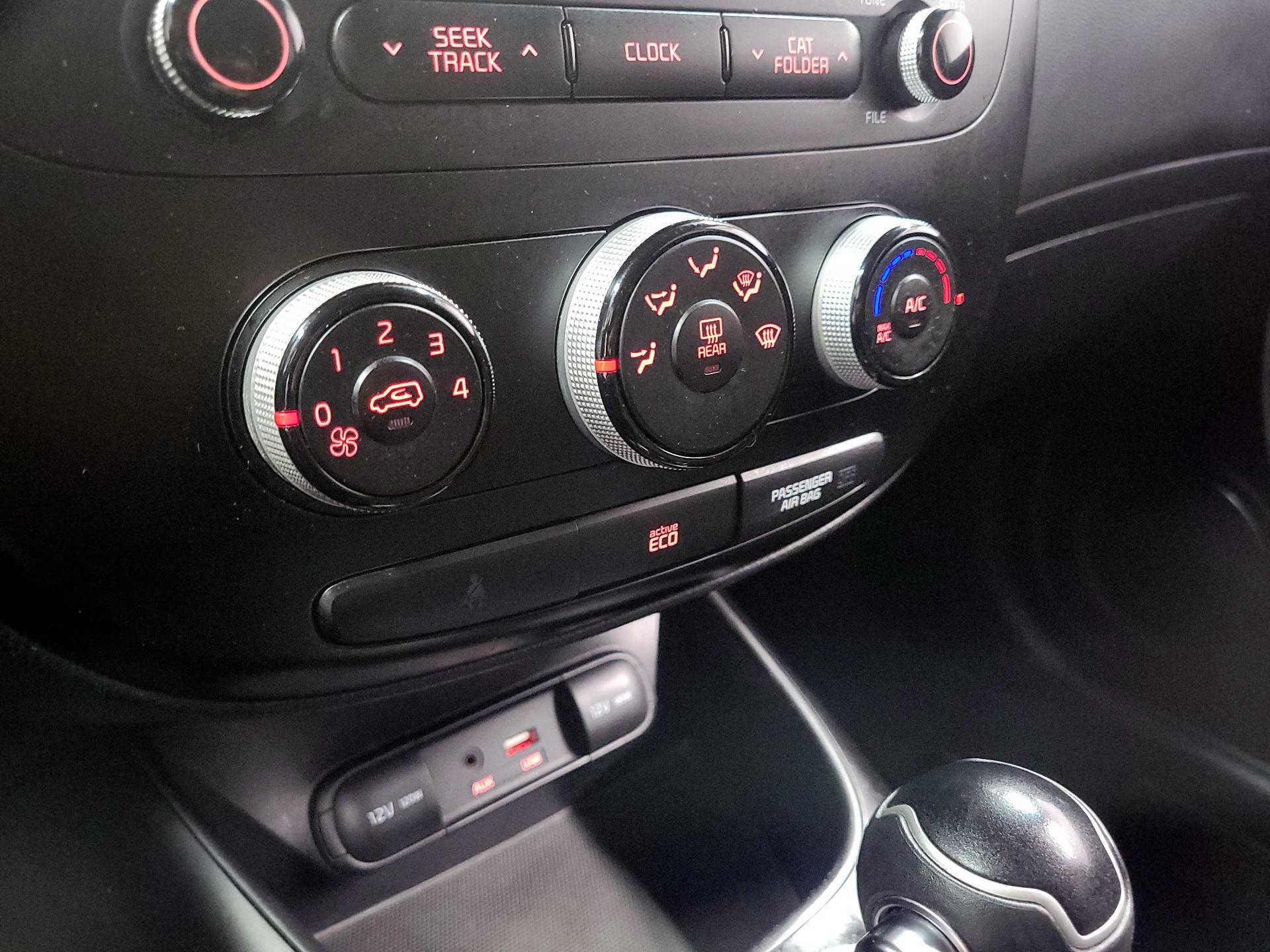 Thumbnail: 2016 Kia Soul - 14