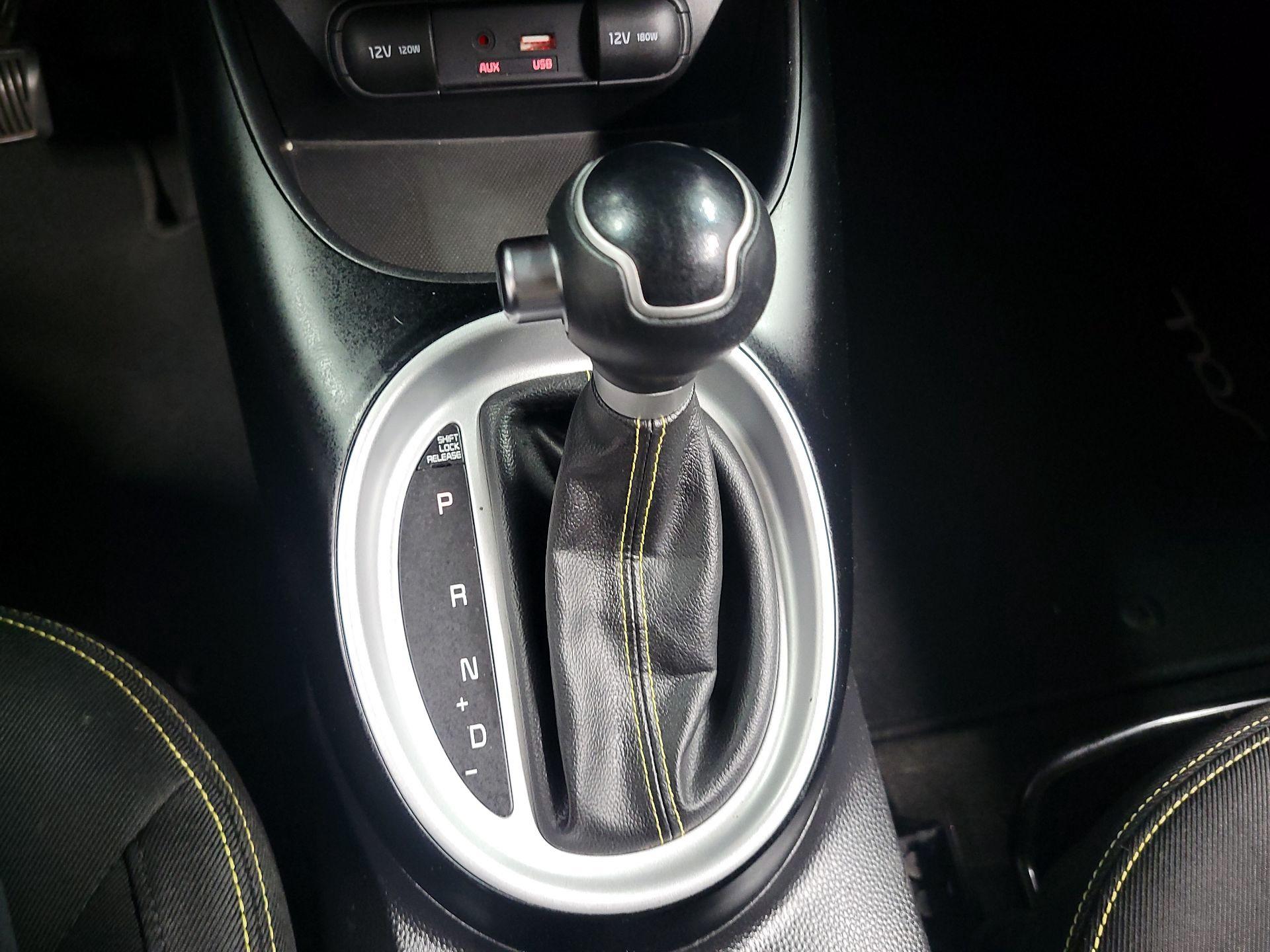 Thumbnail: 2016 Kia Soul - 15