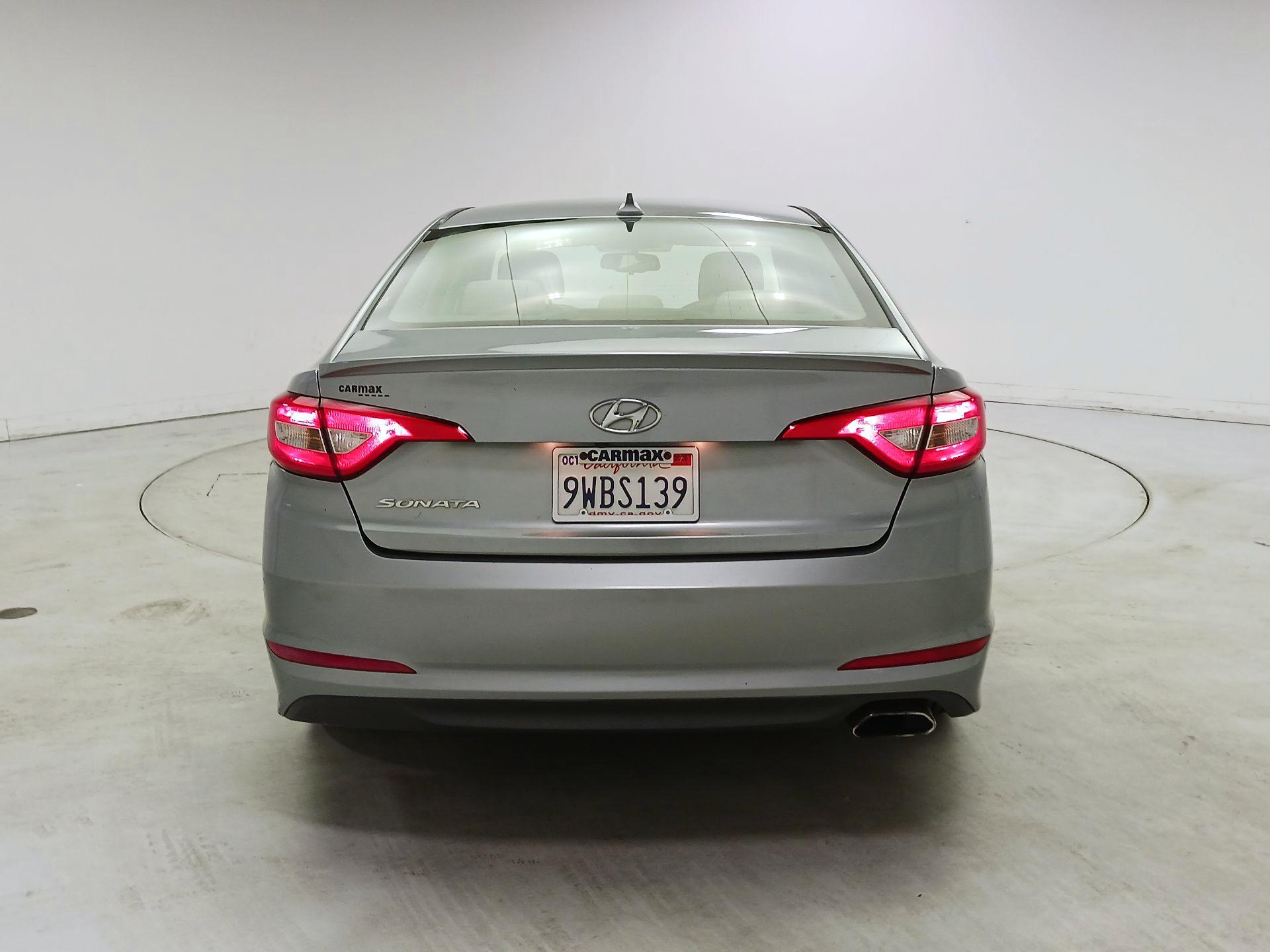 Thumbnail: 2015 Hyundai Sonata - 6