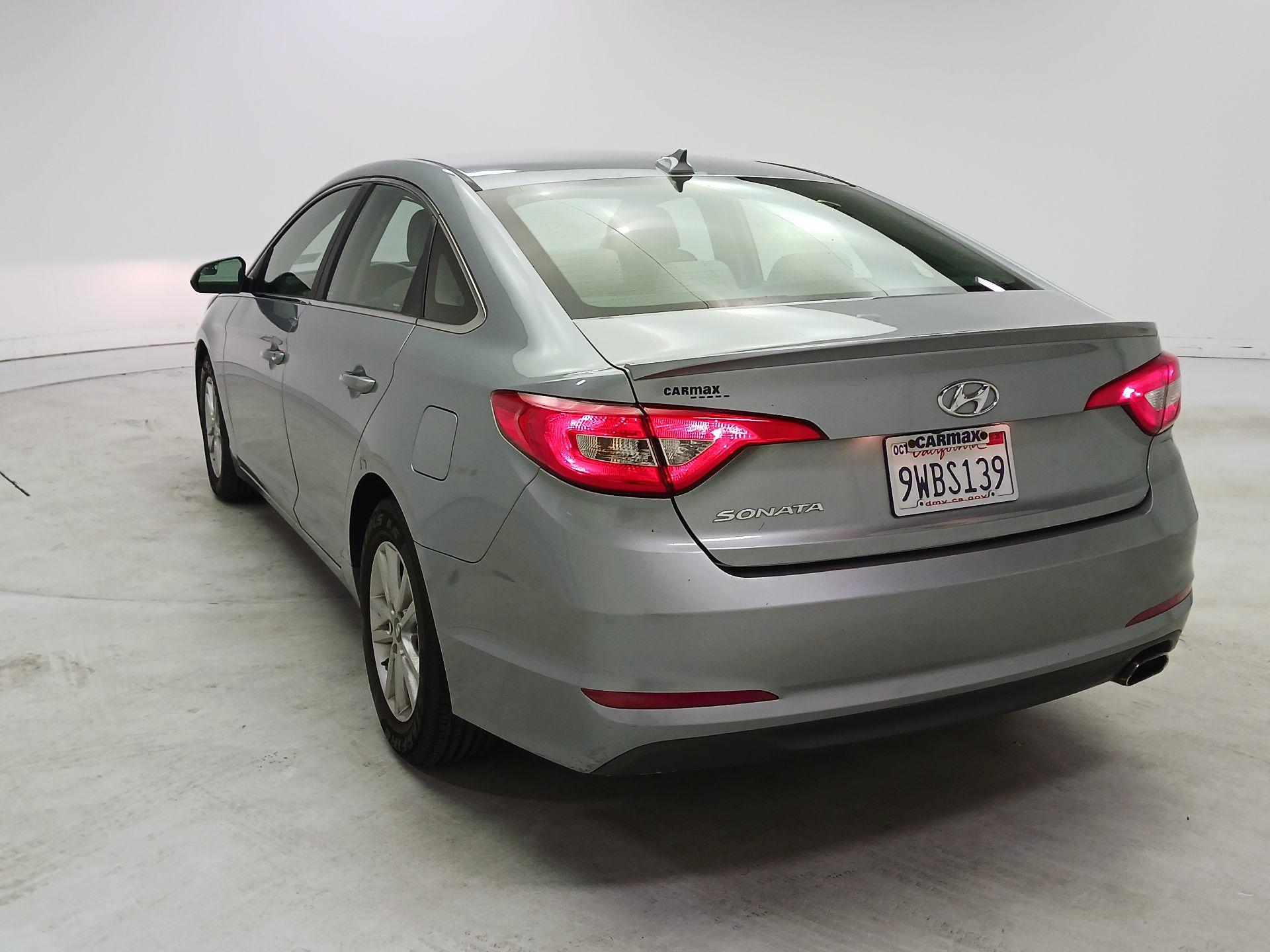 Thumbnail: 2015 Hyundai Sonata - 7