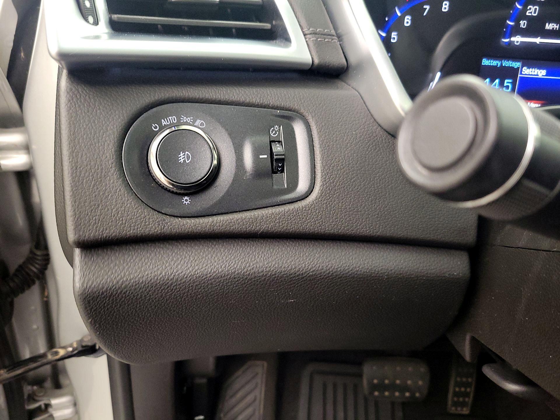 Thumbnail: 2016 Cadillac SRX - 13